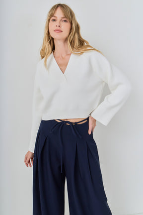 GREY LAB - Cropped V-Neck Sweater - SWEATERS & KNITS available at Objectrare