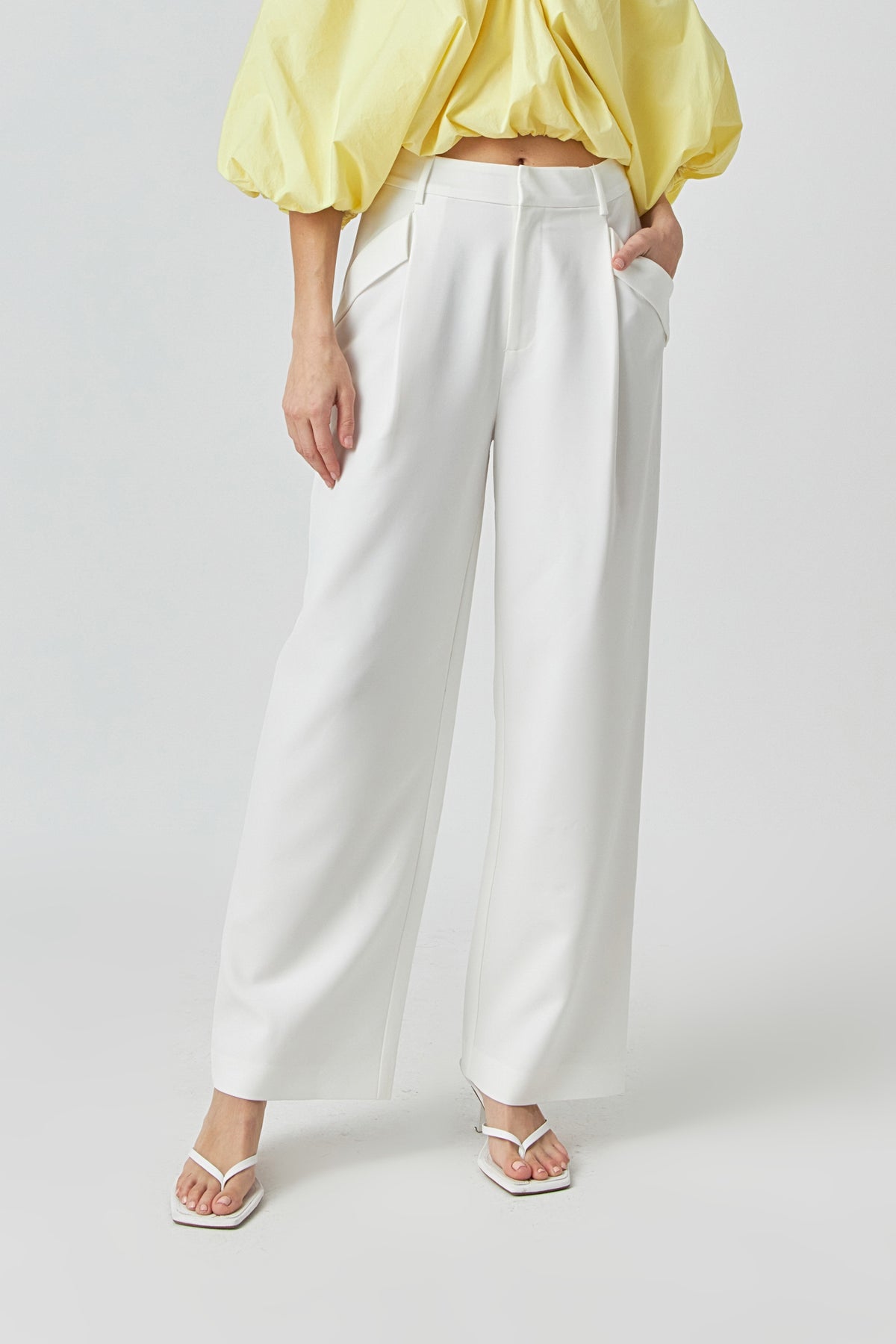 ENDLESS ROSE - Low Rise Pocket Trousers - PANTS available at Objectrare