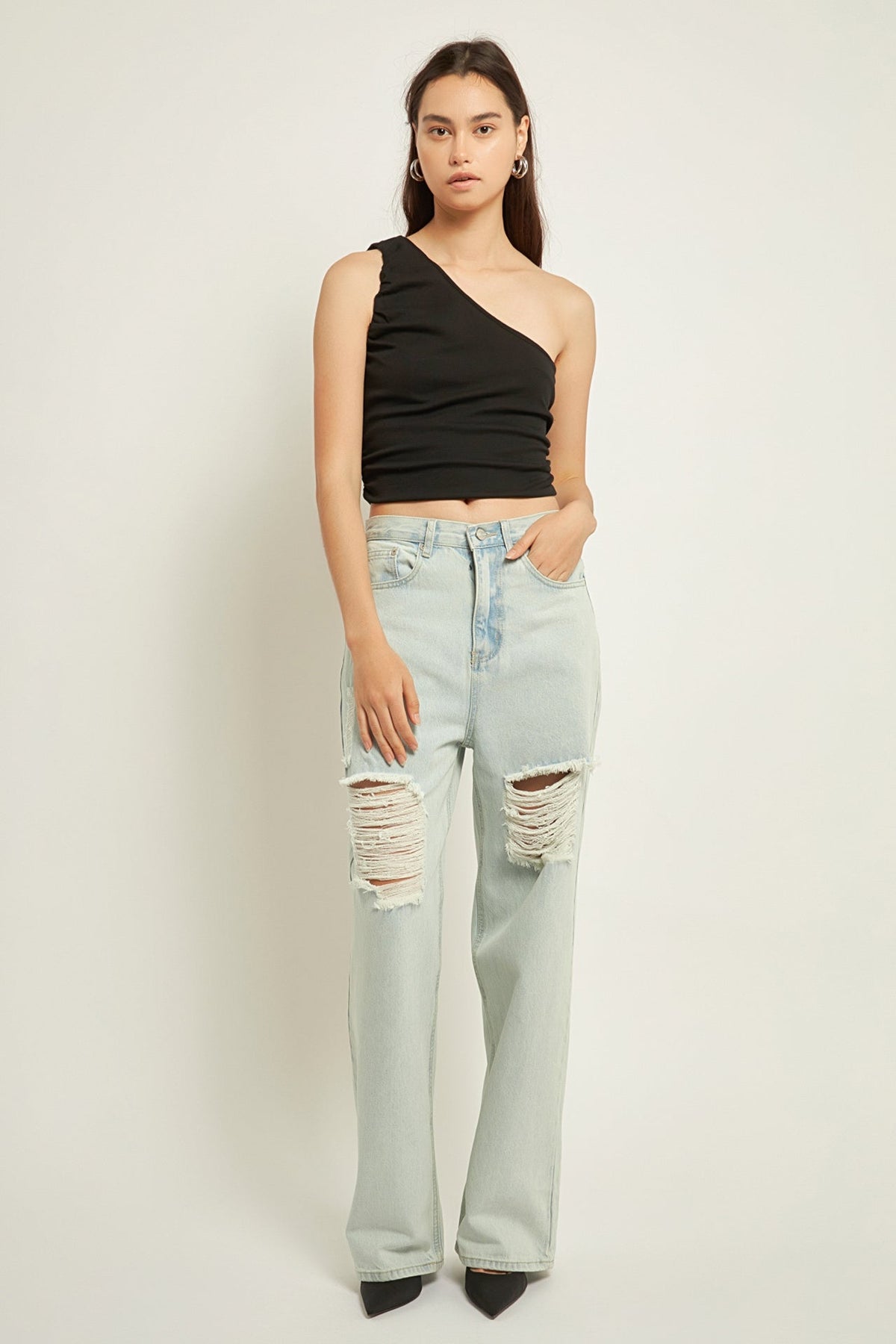 Destroyed Jeans