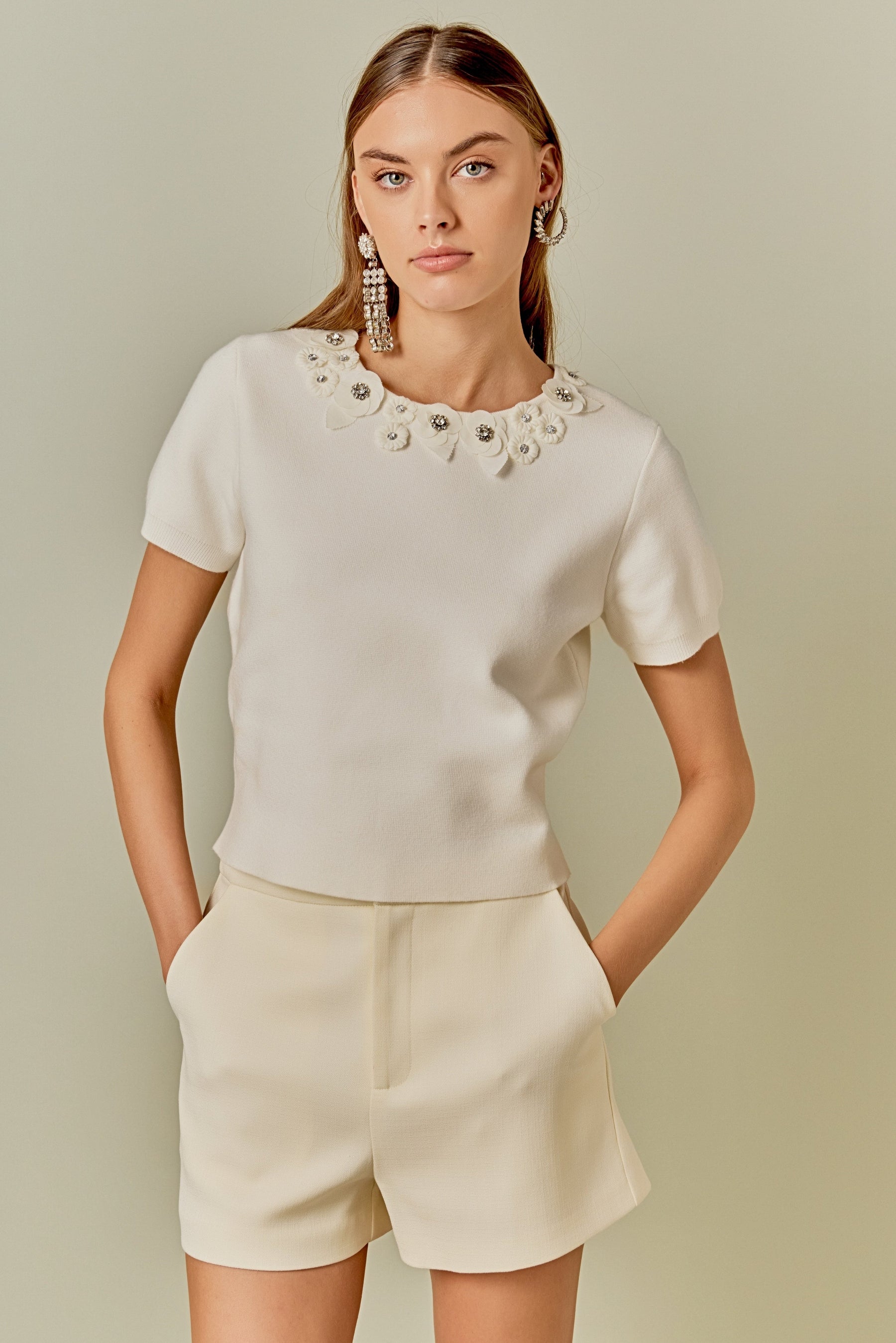 Floral Detail Short Sleeve Sweater