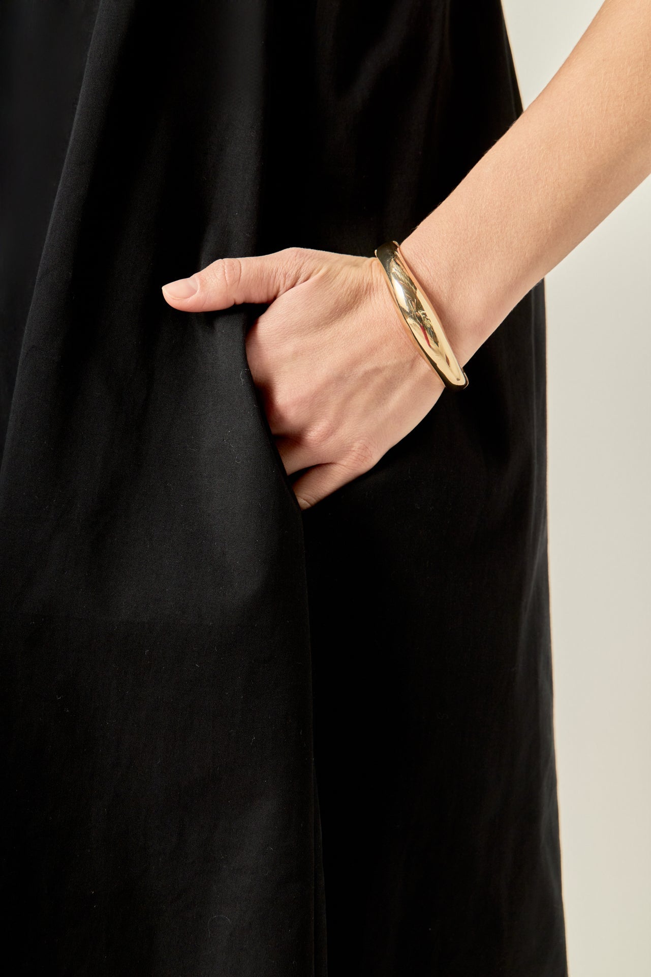 ENGLISH FACTORY - Scallop Midi Dress - DRESSES available at Objectrare