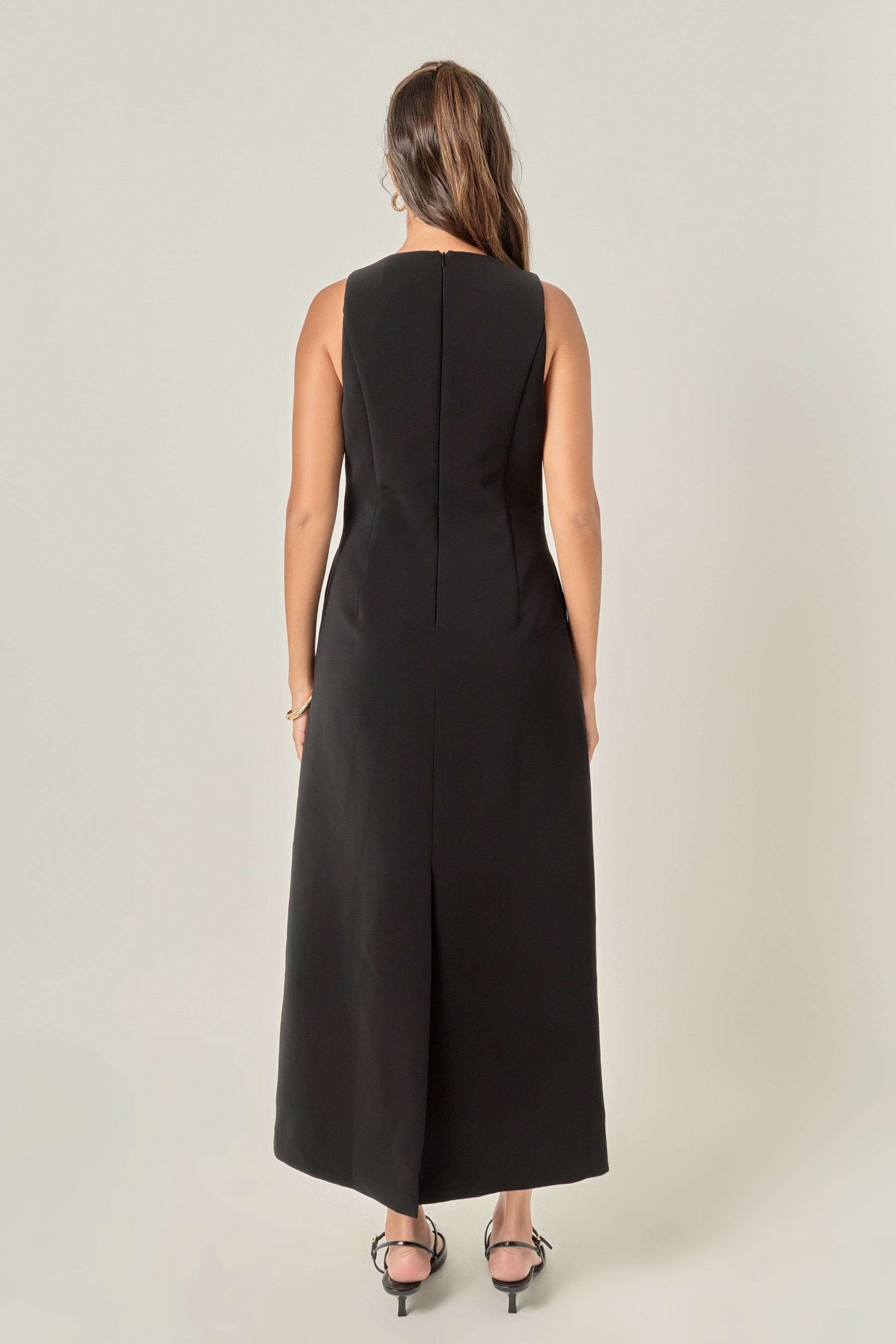 Bow Detailed Sleeveless Midi Dress