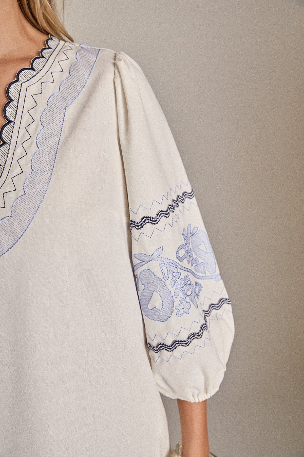 The Scallop Stitch Midi
