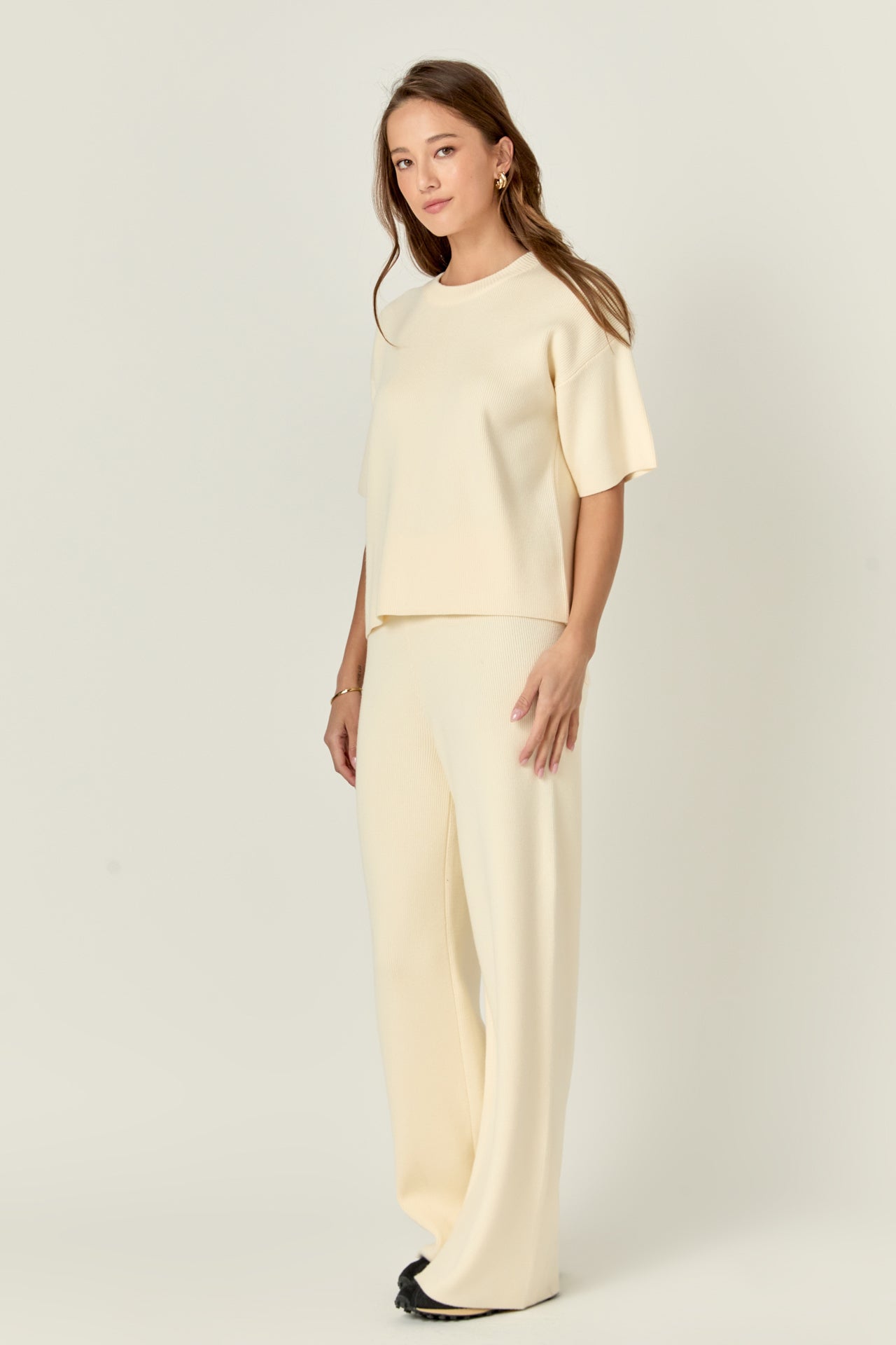 Collar Knit Half Sleeves Top