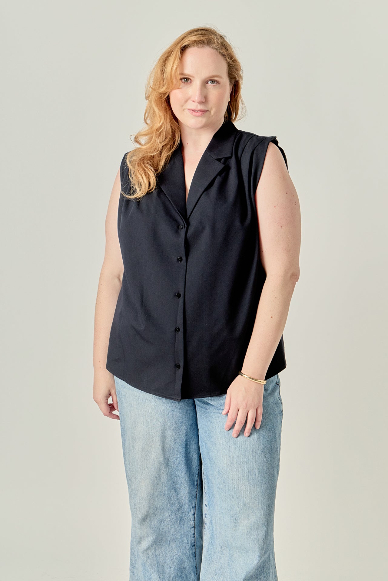 Plus Size Pleated Sleeveless shirt top