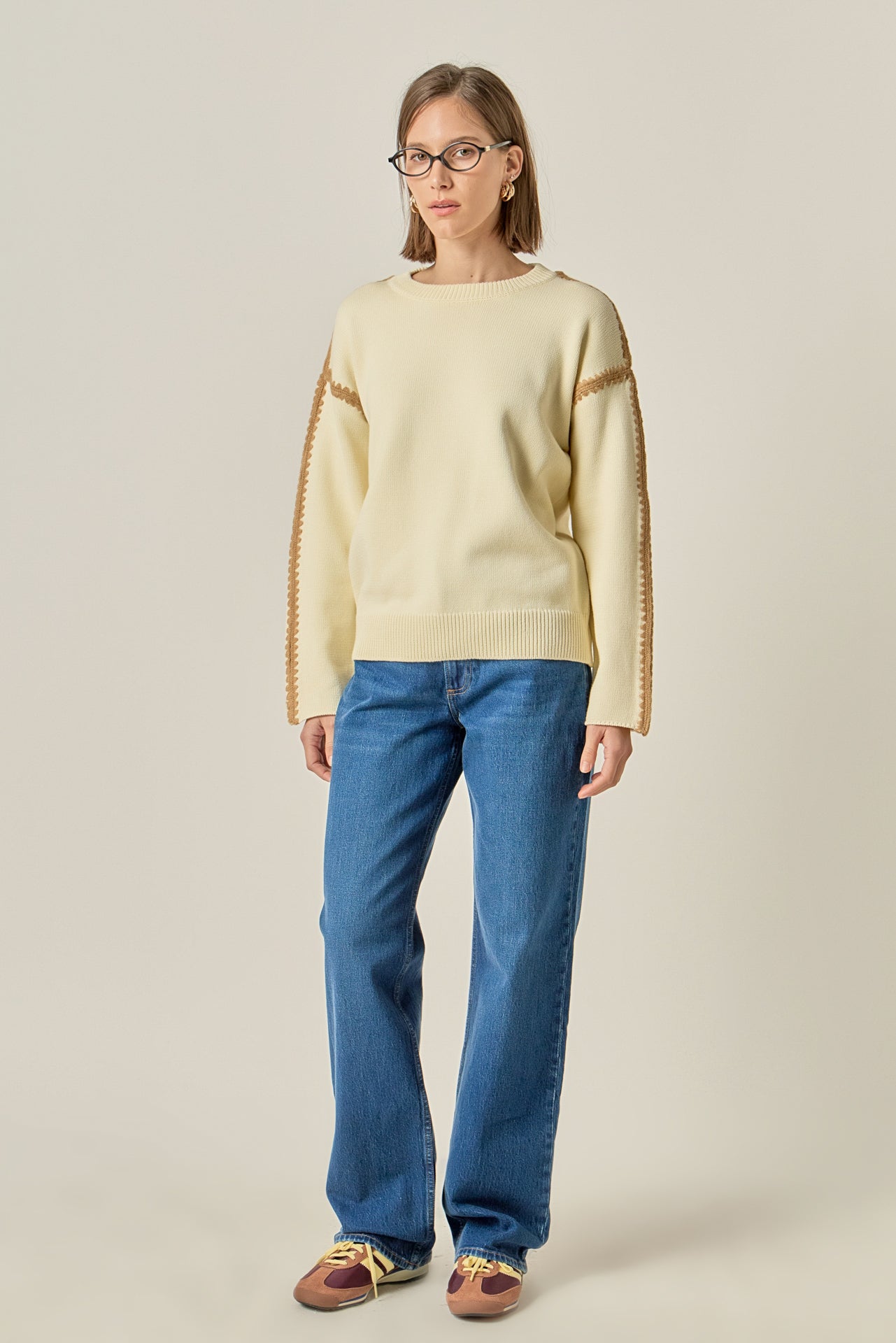 Stitch Detailed Crew Neck Knit