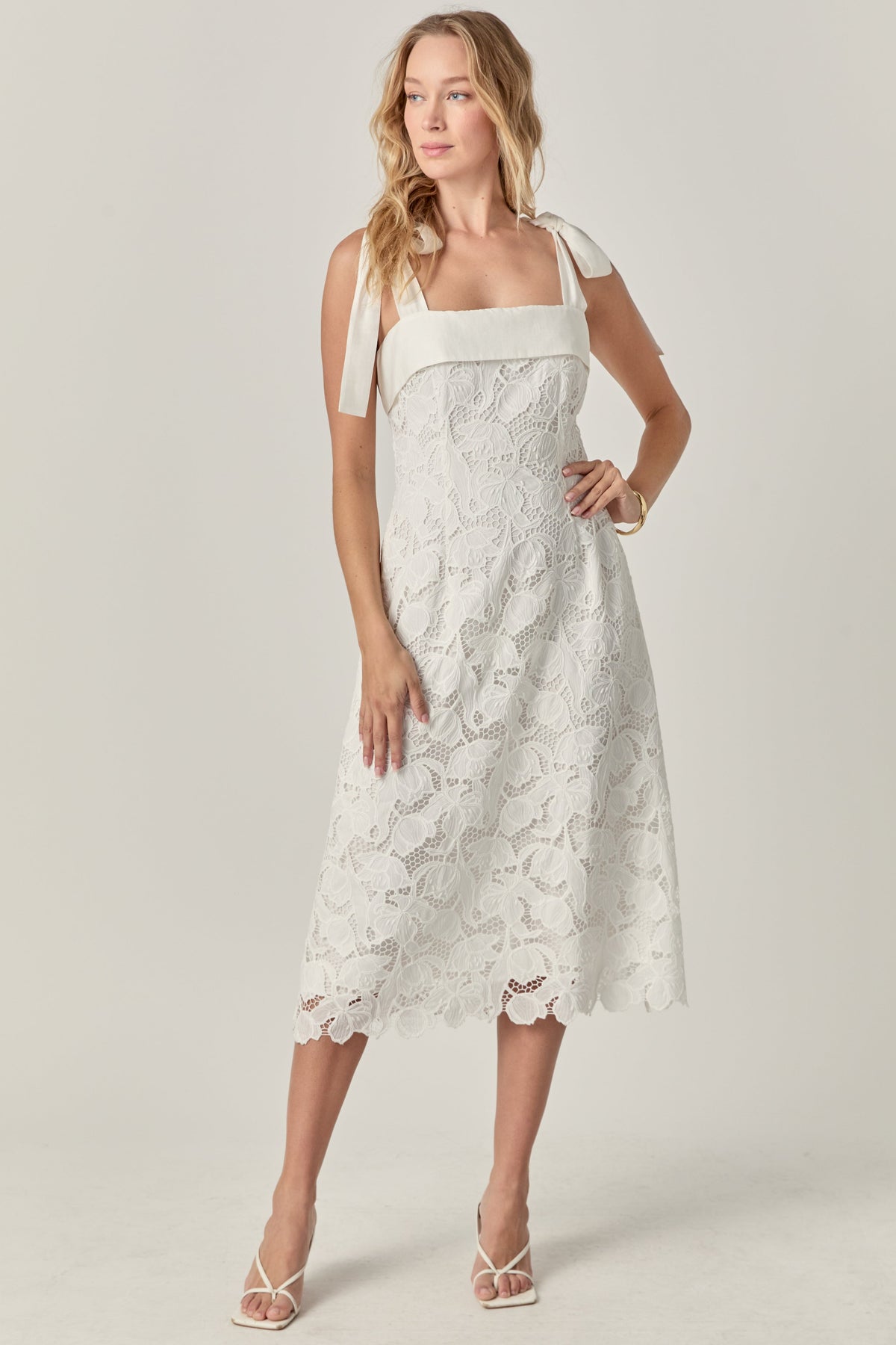 Bow Sleeveless Lace Midi Dress
