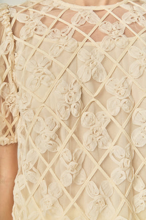 ENGLISH FACTORY - Floral Texture Puff Sleeve Top - TOPS available at Objectrare