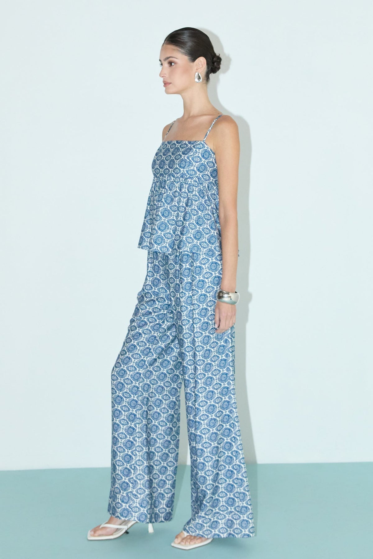Printed High-Waisted Pants