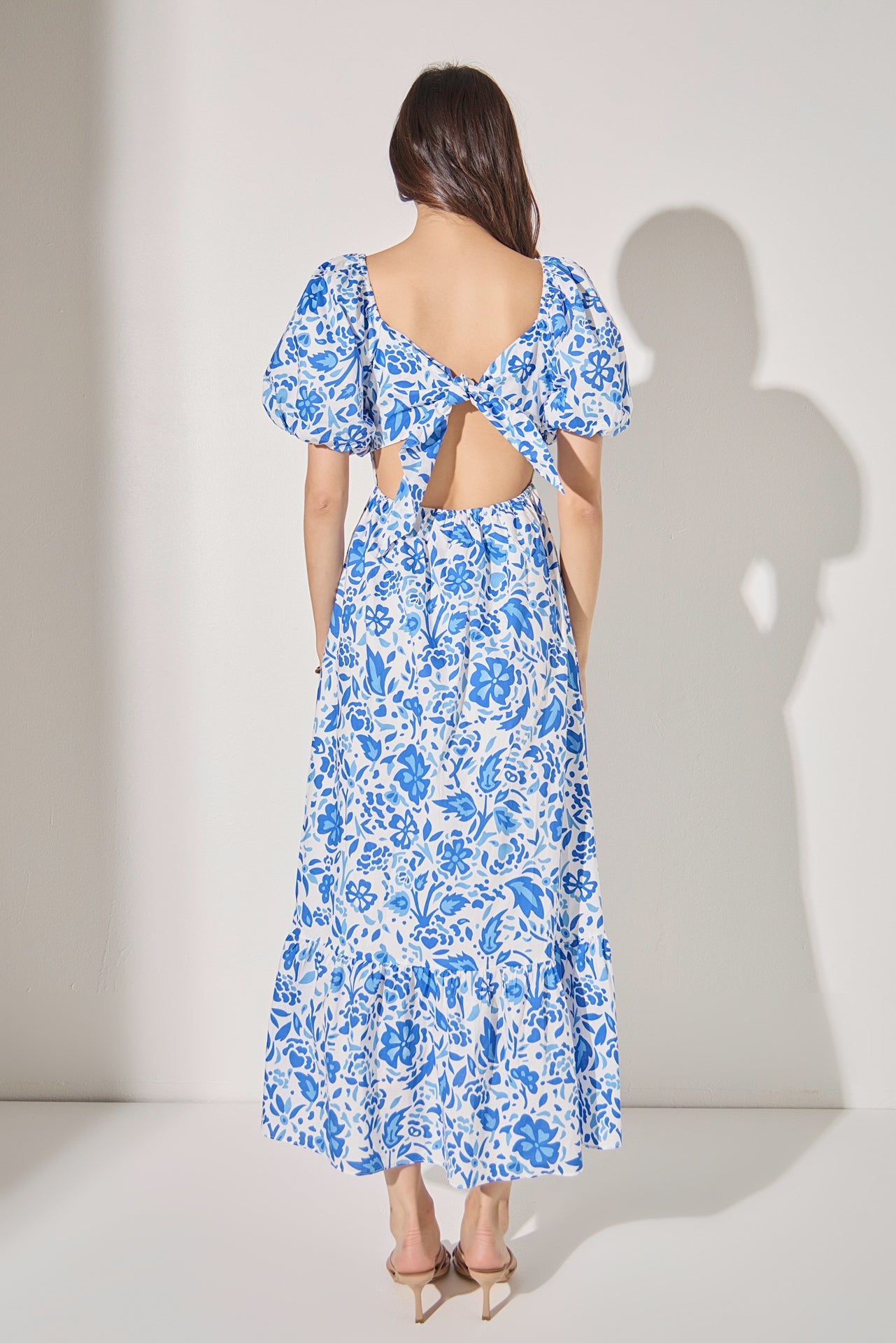 LA'VEN - Print Back Bow Tie Maxi Dress - DRESSES available at Objectrare