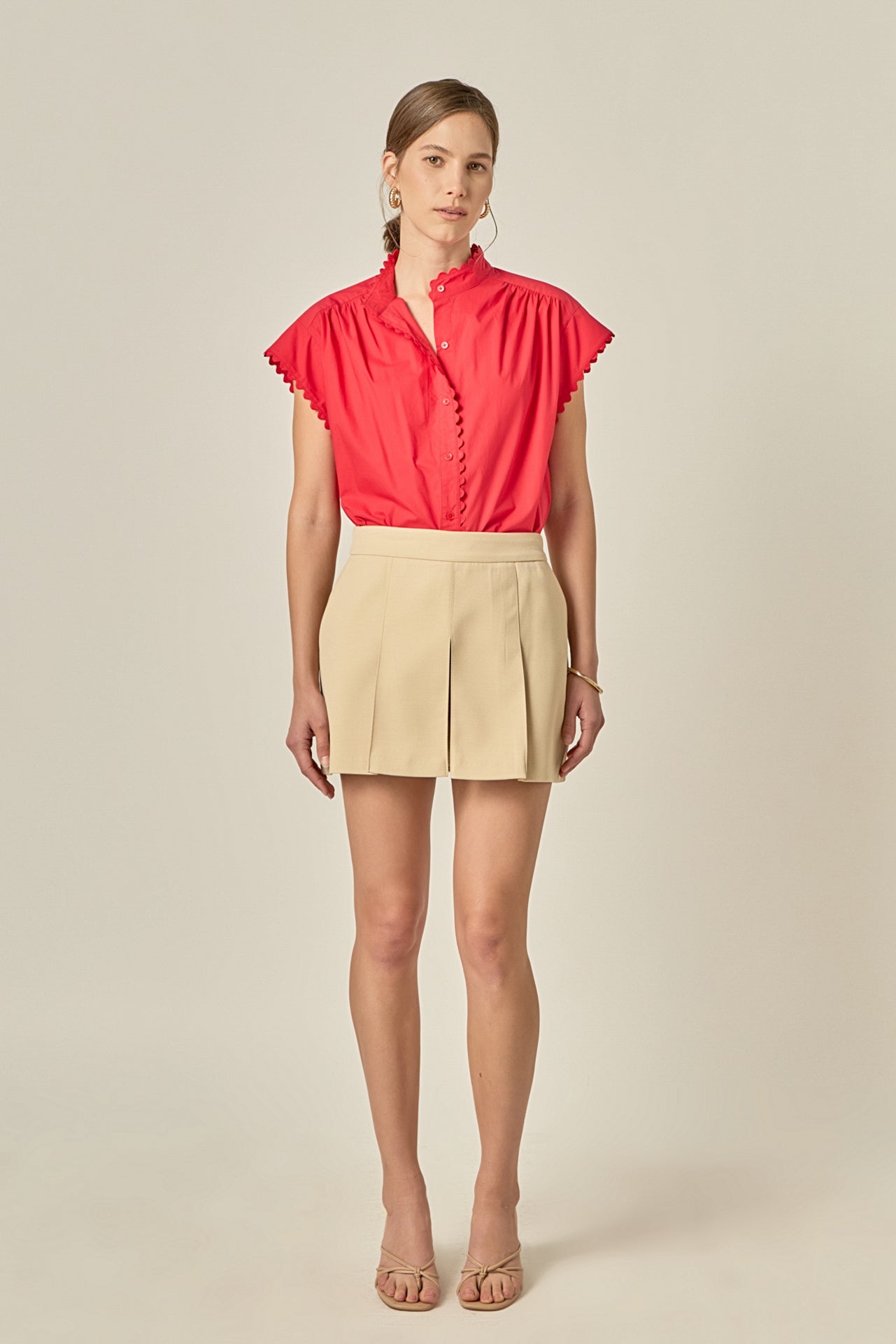 Scallop Trim Ric Rac Short Sleeve Shirt