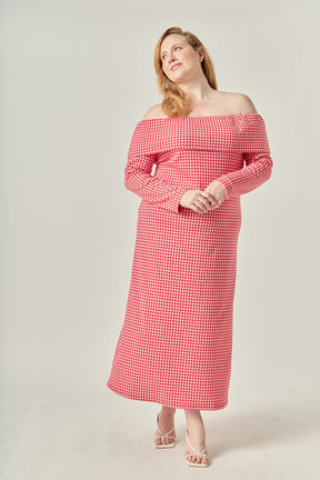 Plus Size Gingham Off The Shoulder Midi Dress