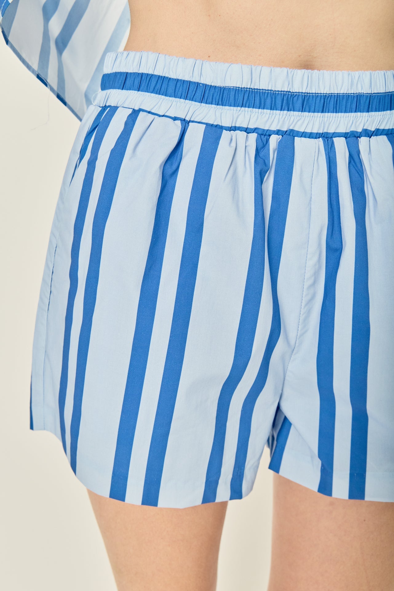LA'VEN - Striped Shorts - SHORTS available at Objectrare