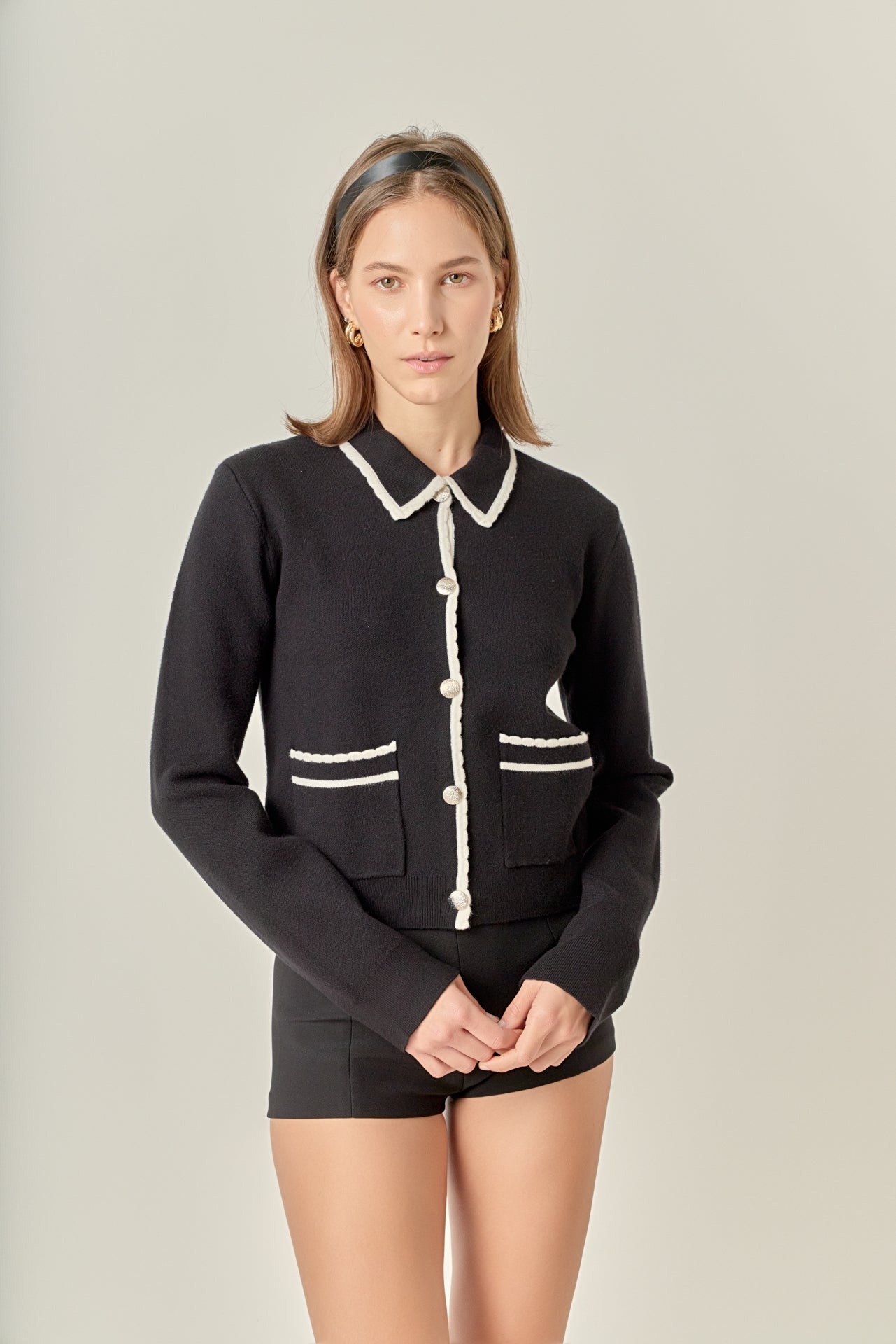 Scalloped Detailed Cardigan