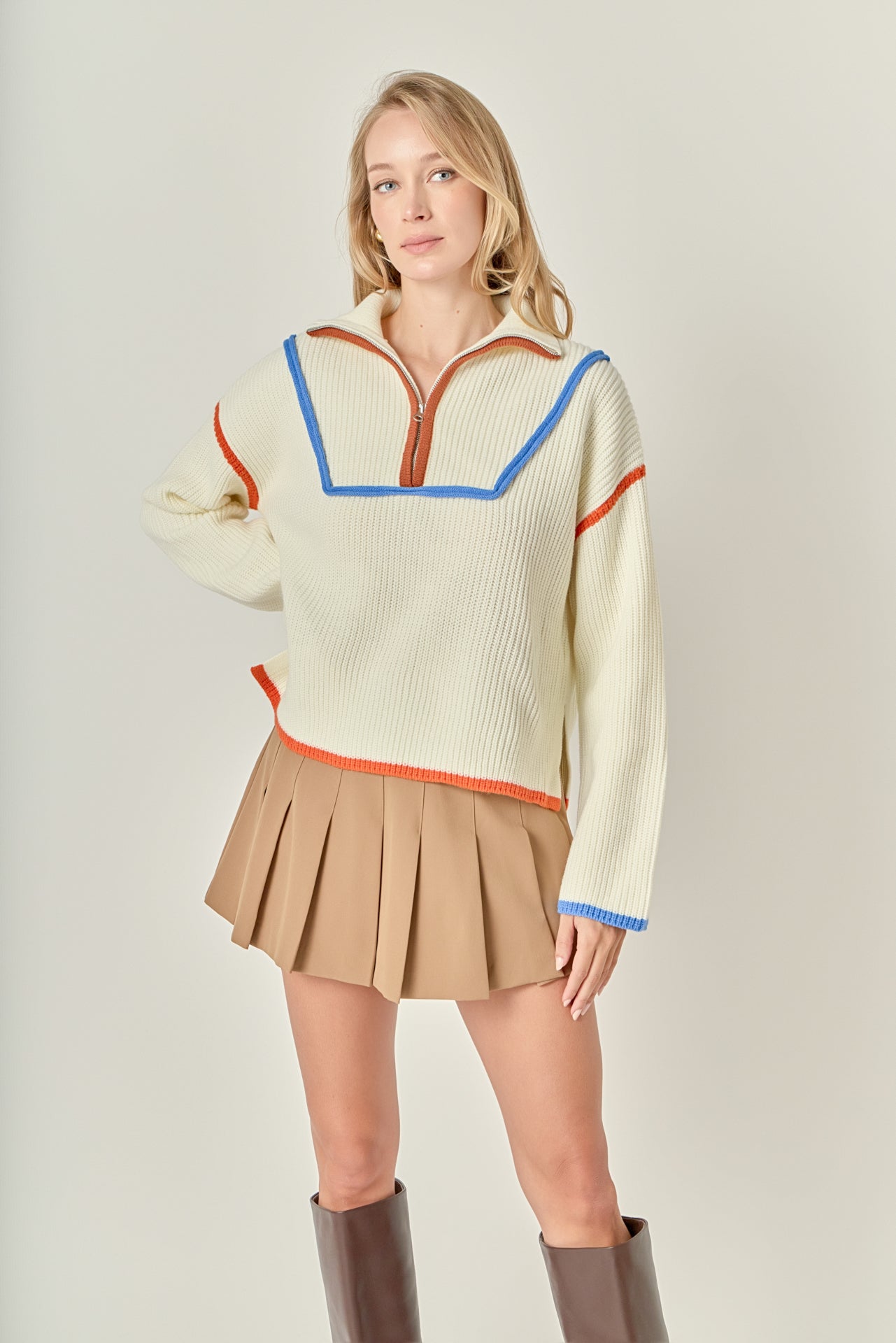 Contrast Piping Quarter Zip Sweater