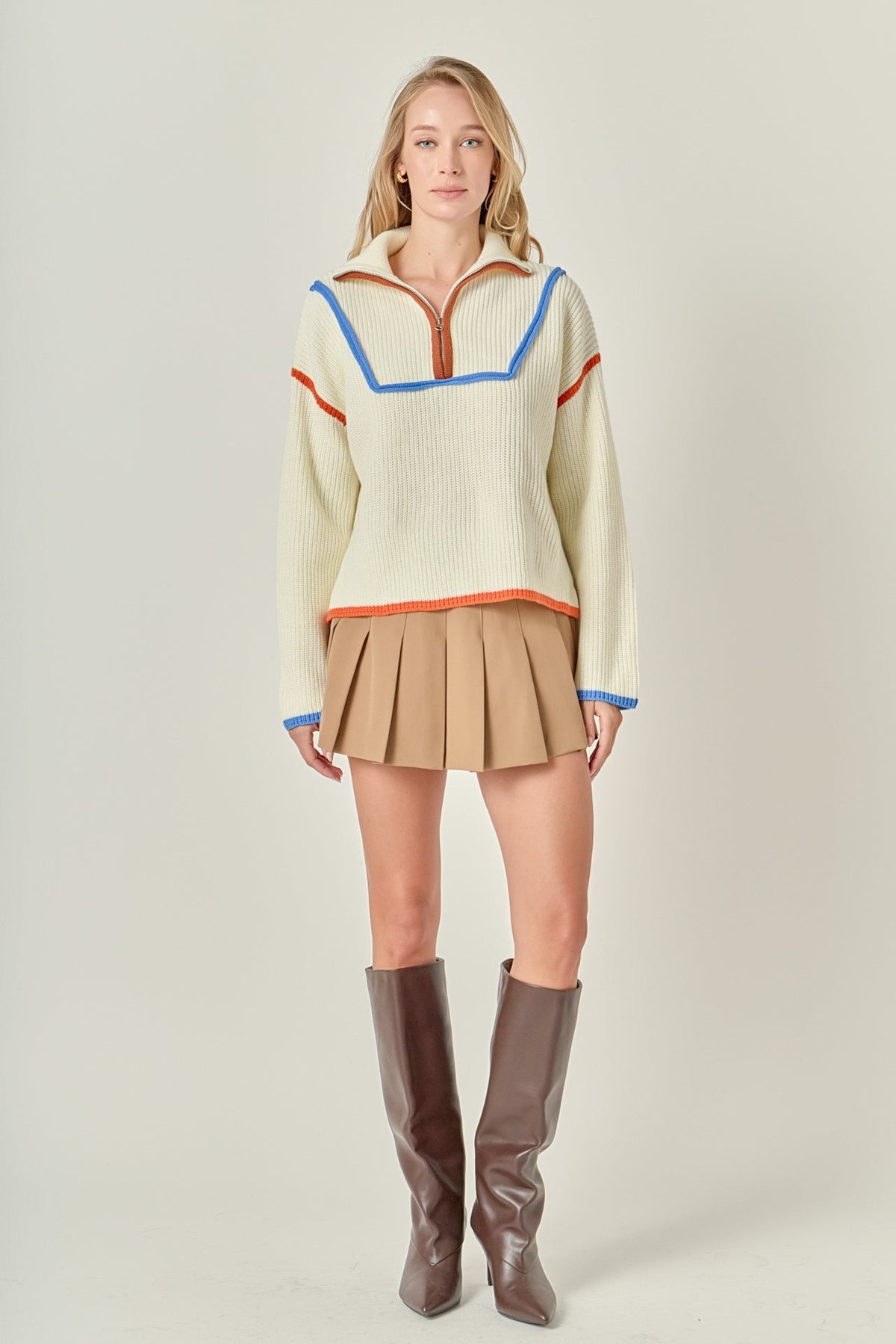 Contrast Piping Quarter Zip Sweater