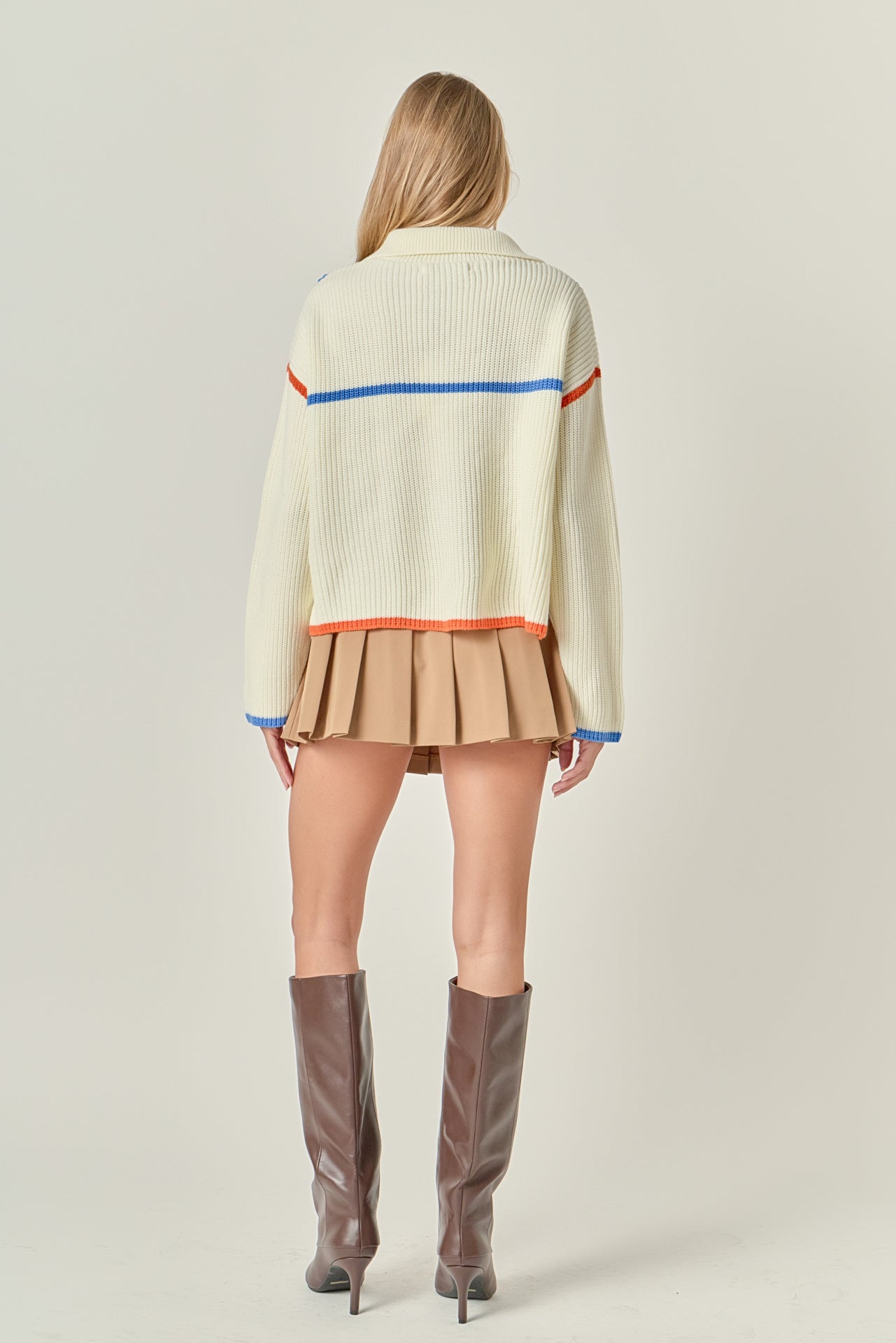 Contrast Piping Quarter Zip Sweater