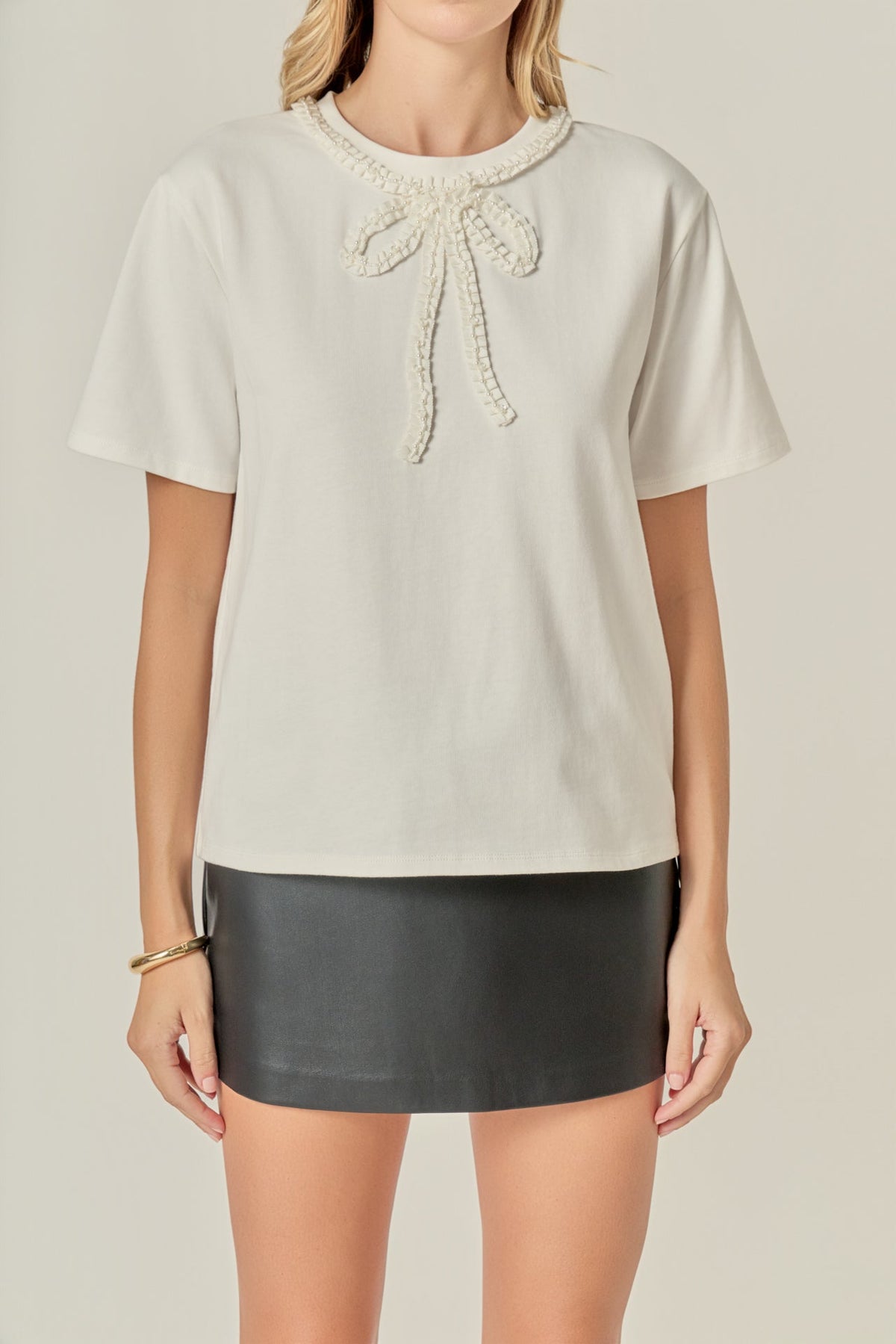 ENGLISH FACTORY - Pearl-Embellished Bow T-Shirt - TOPS available at Objectrare