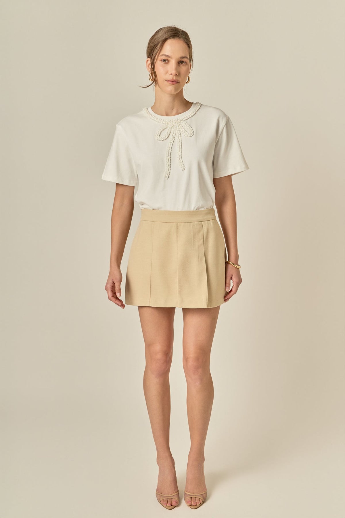 ENGLISH FACTORY - Pearl-Embellished Bow T-Shirt - TOPS available at Objectrare