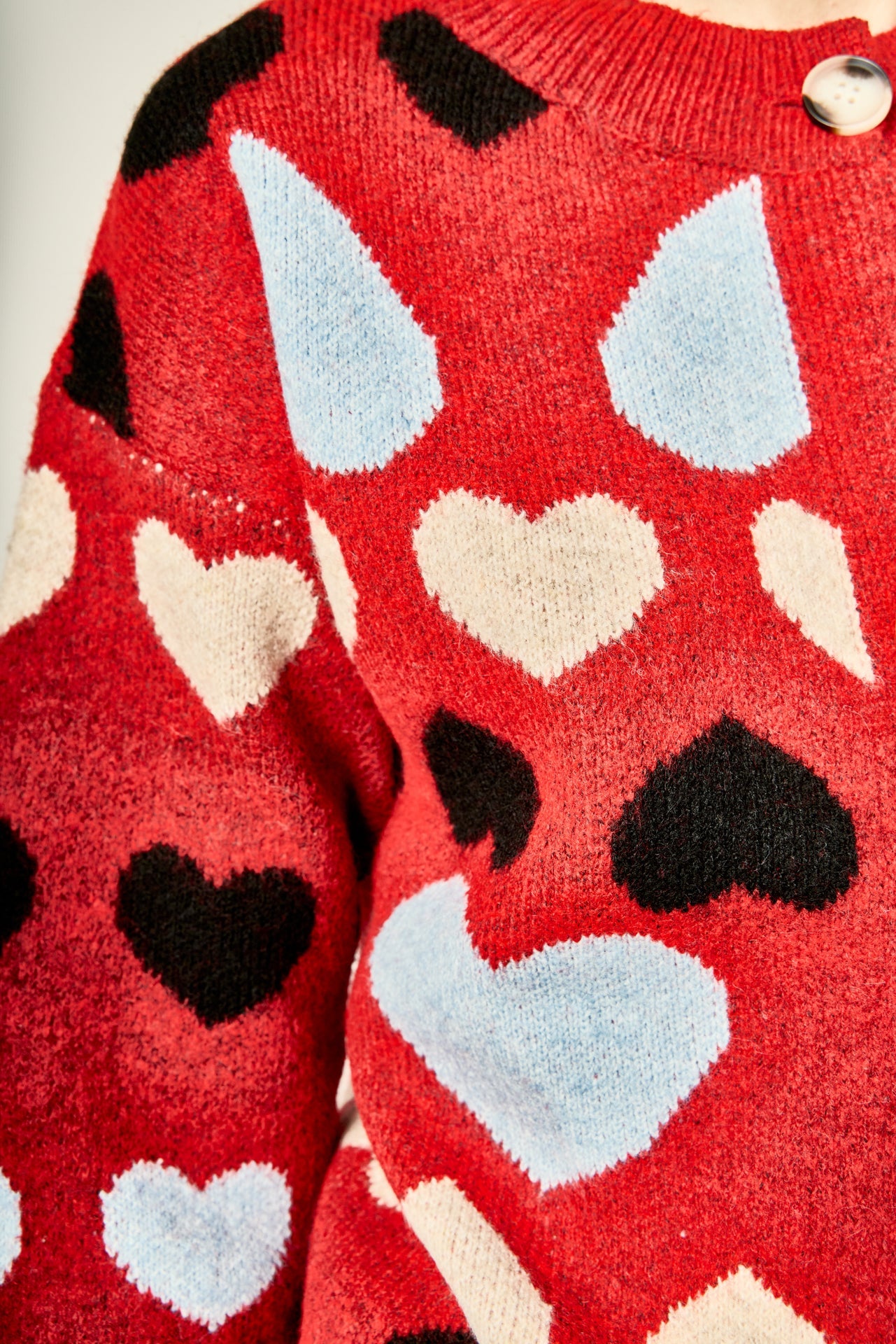 ENGLISH FACTORY - Crewneck Heart Cardigan - SWEATERS & KNITS available at Objectrare