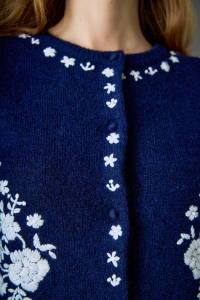 Floral Embroidery Cardigan