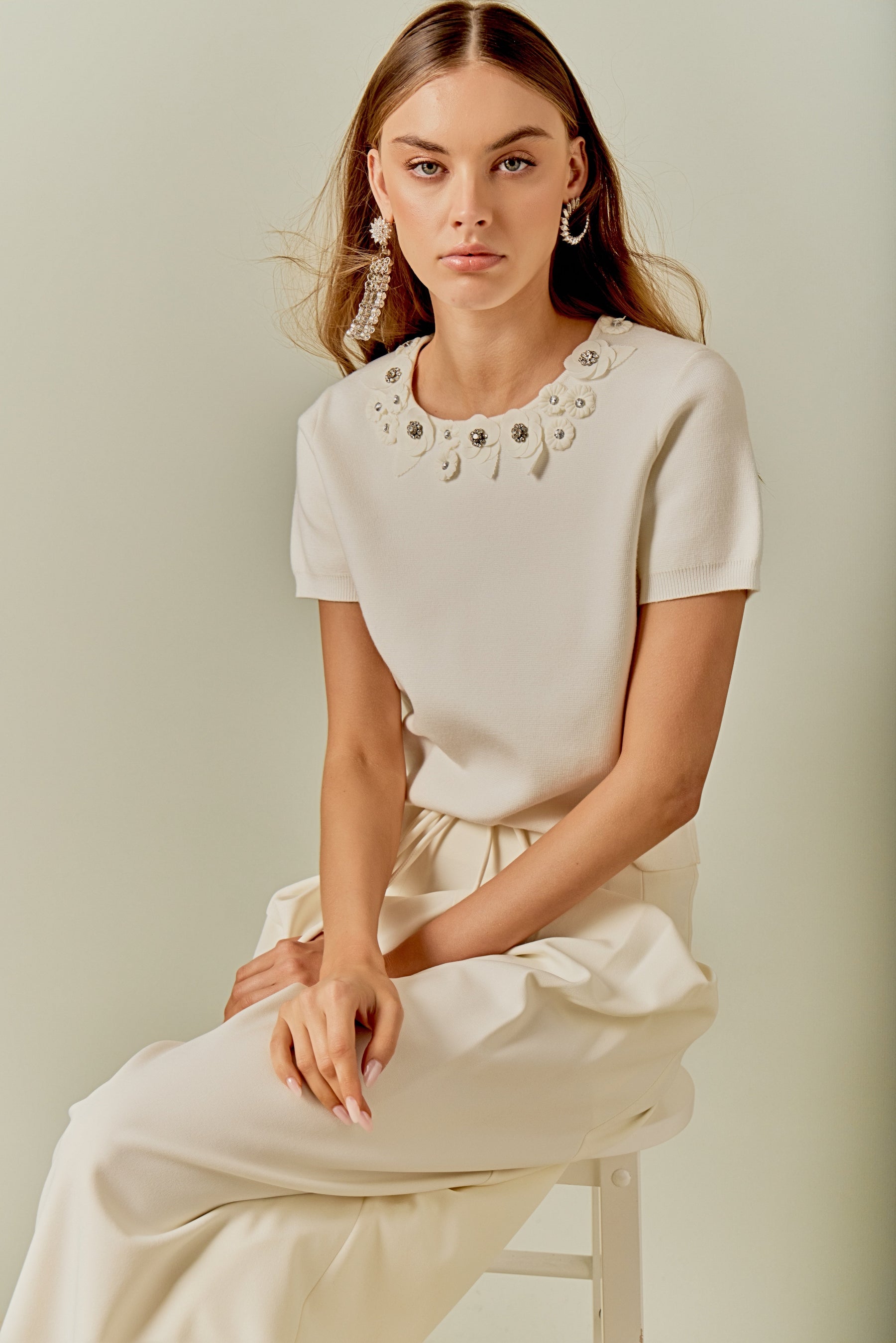 Floral Detail Short Sleeve Sweater