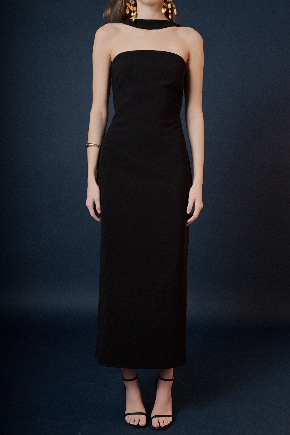 Neck Detail Fitted Maxi Dress