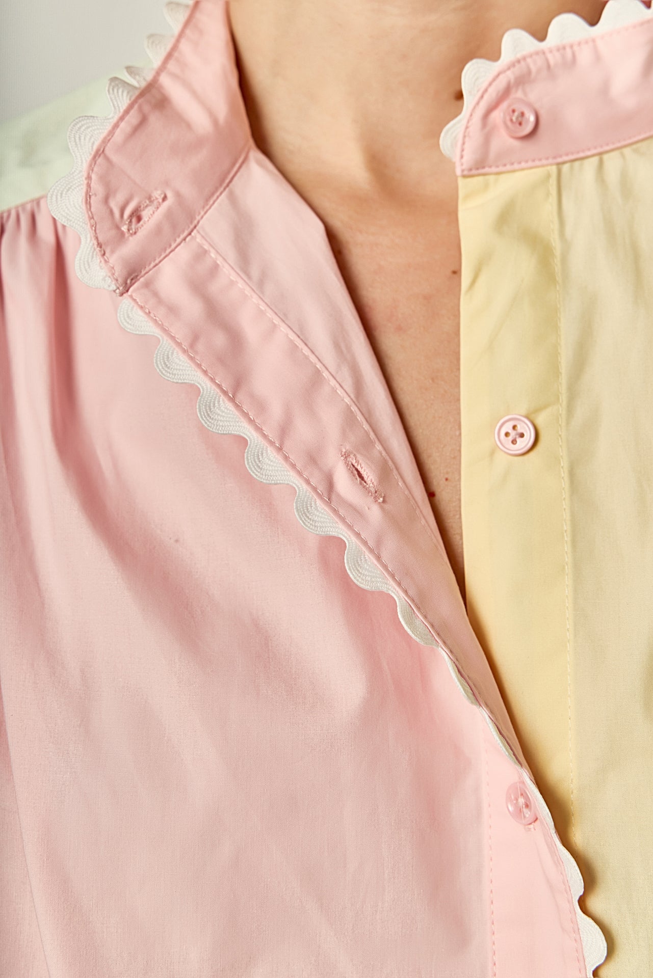 ENGLISH FACTORY - Ric Rac Trim Colorblock Button-Up Shirt - TOPS available at Objectrare