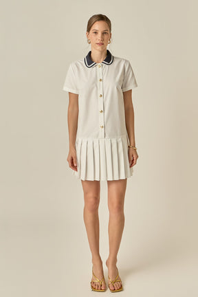 Contrast Collar Pleated Mini Dress