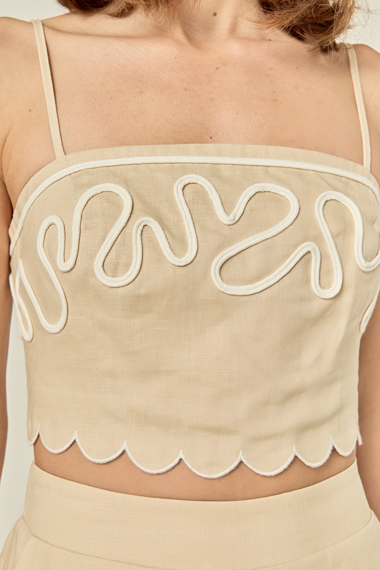 Wavy Embroidered Scallop Bandeau Top