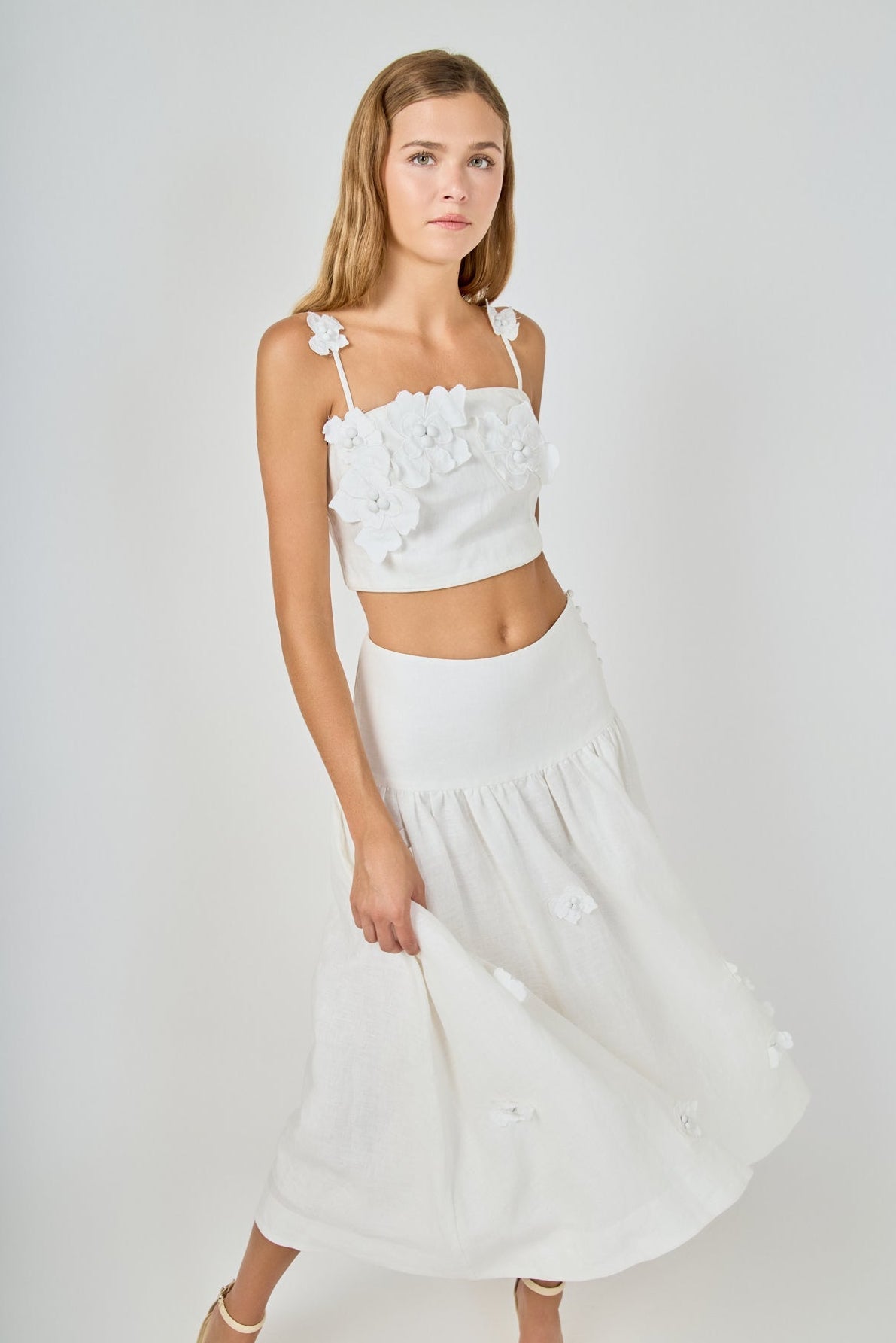 3D Floral Detail Sleeveless Top