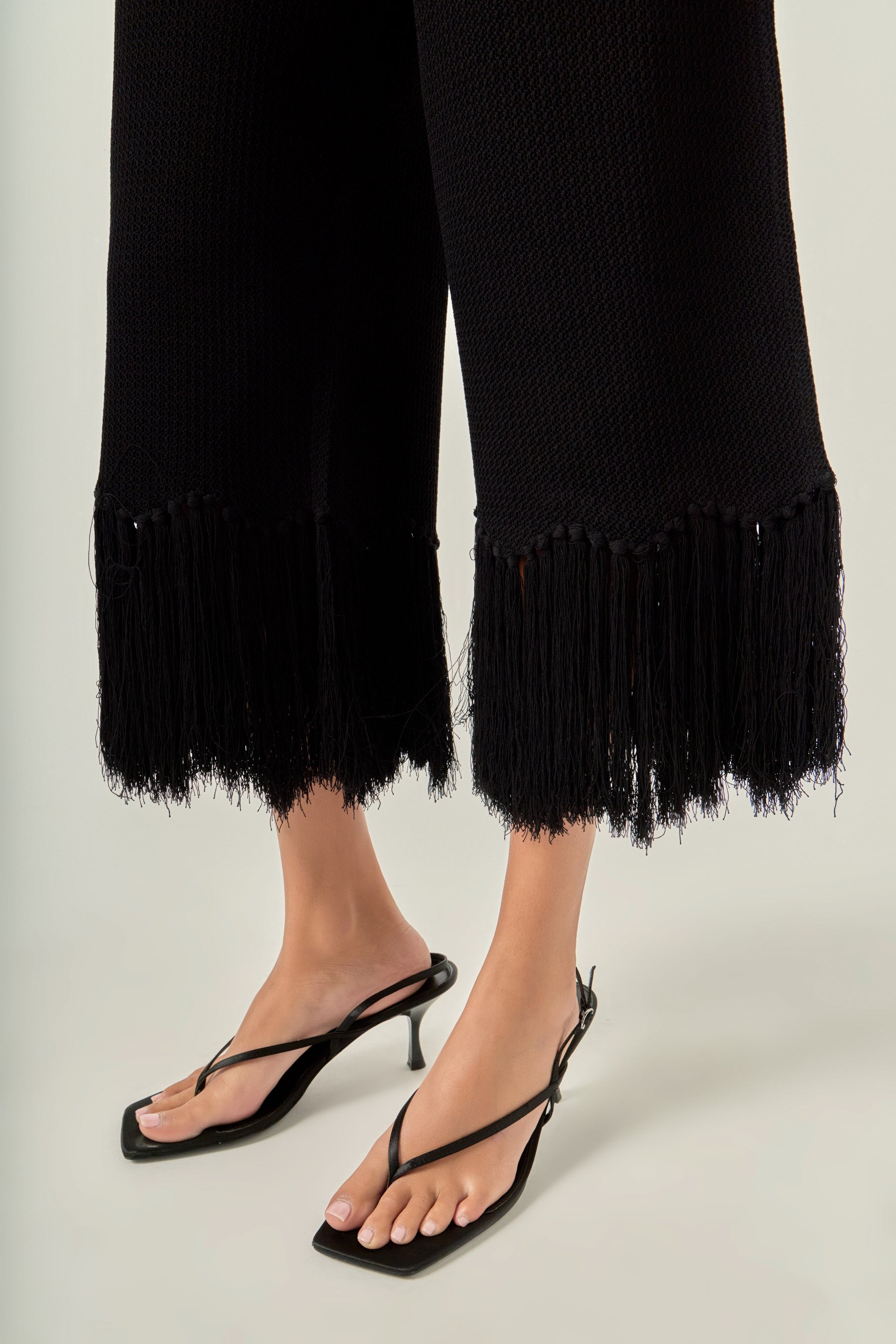 Fringe Detailed Sleeveless Knit Pants