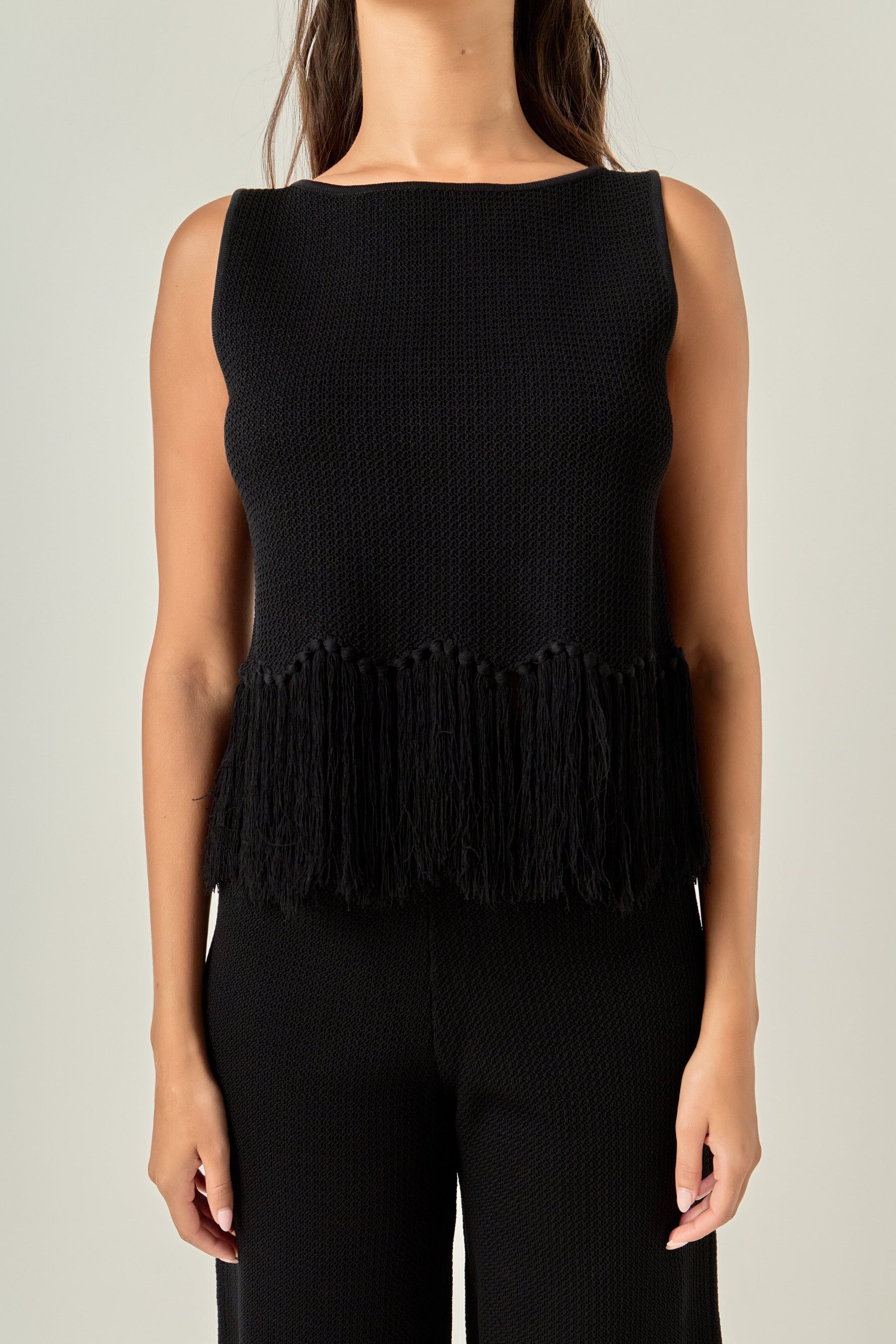 Fringe Detailed Sleeveless Knit Top
