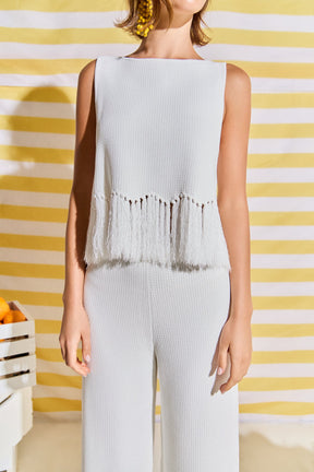 Fringe Detail Sleeveless Knit Top