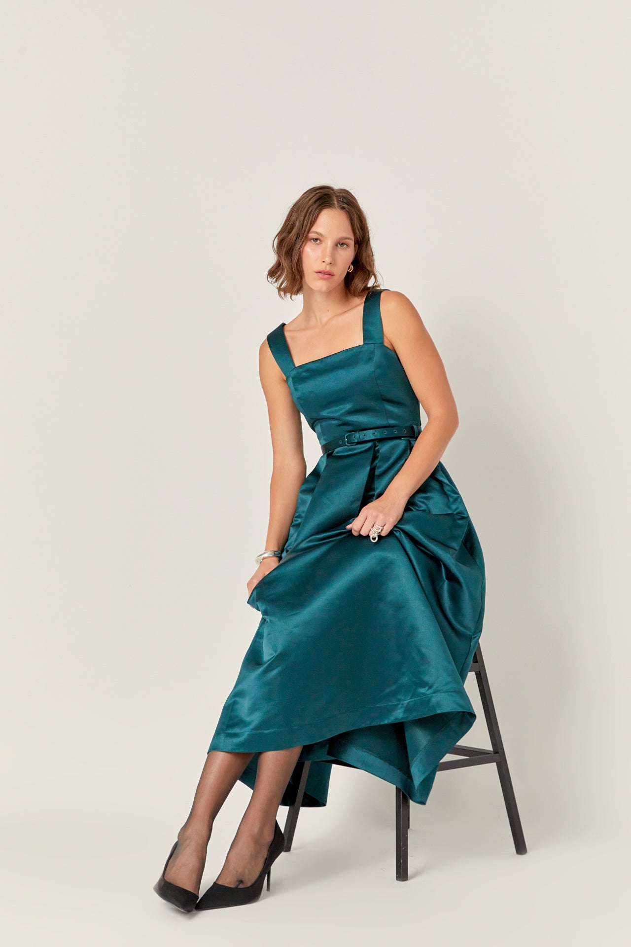 Sleeveless Flared Midi Dress