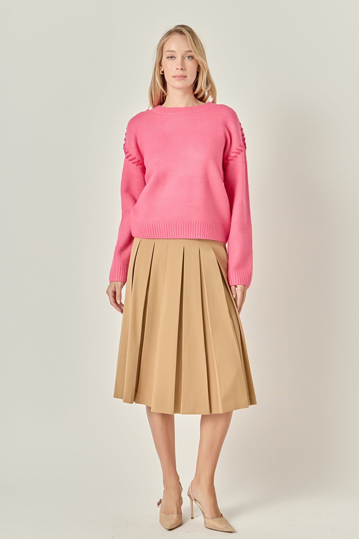 ENGLISH FACTORY - Top Stitch Knit - TOPS available at Objectrare