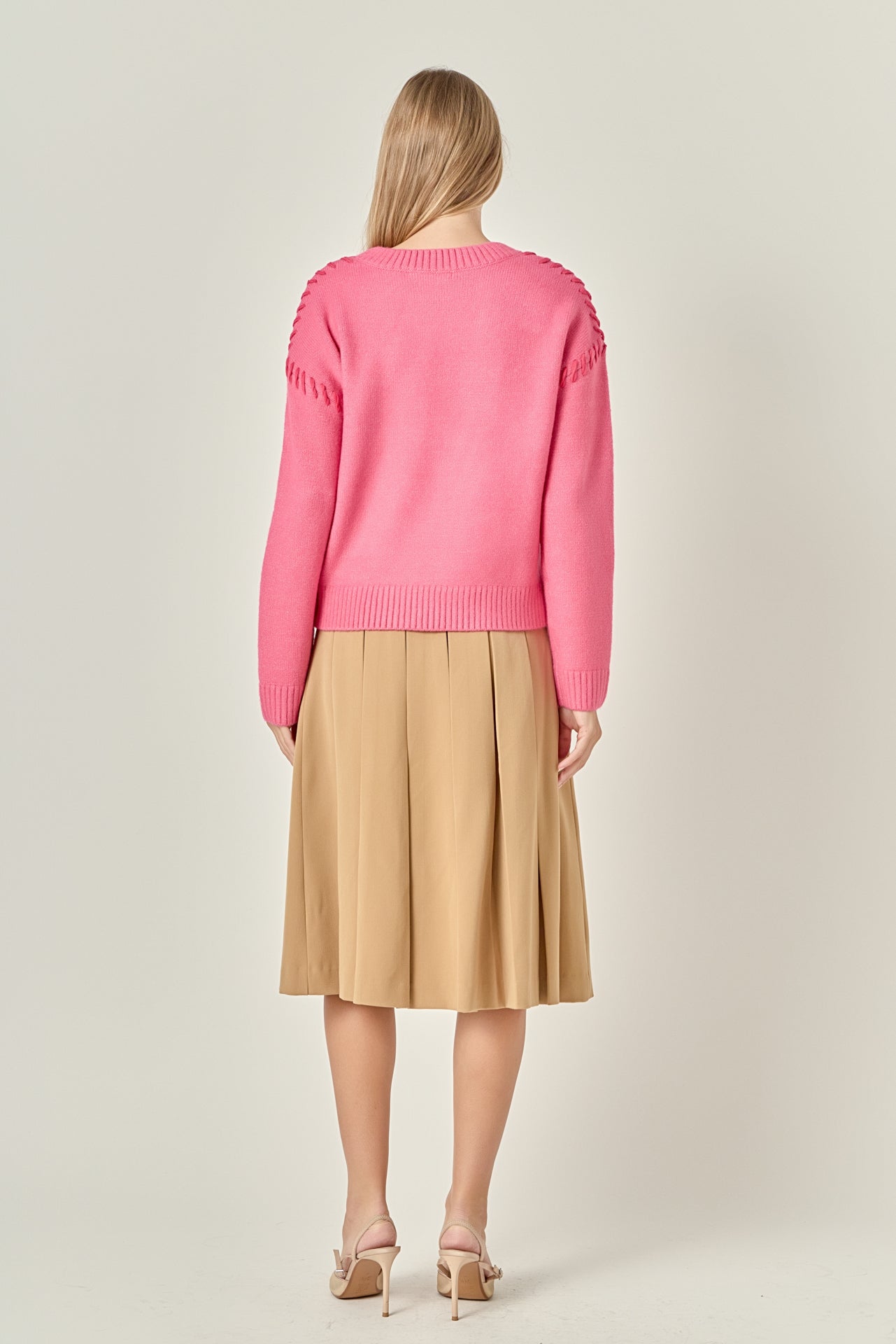 ENGLISH FACTORY - Top Stitch Knit - TOPS available at Objectrare