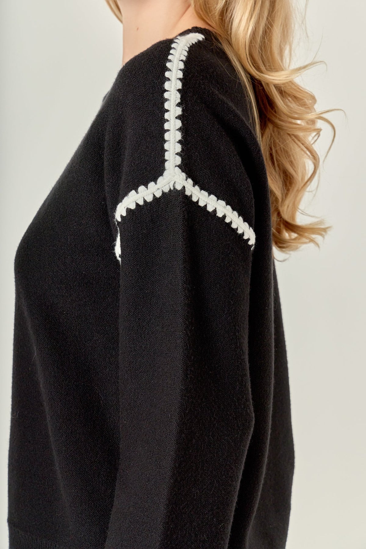 Embroidery Detailed Sweater