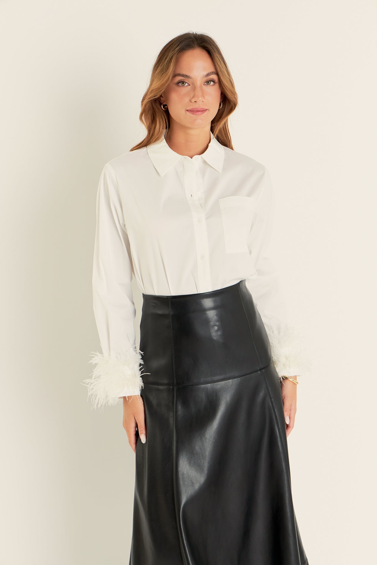 FEATHER POINTED SHIRT