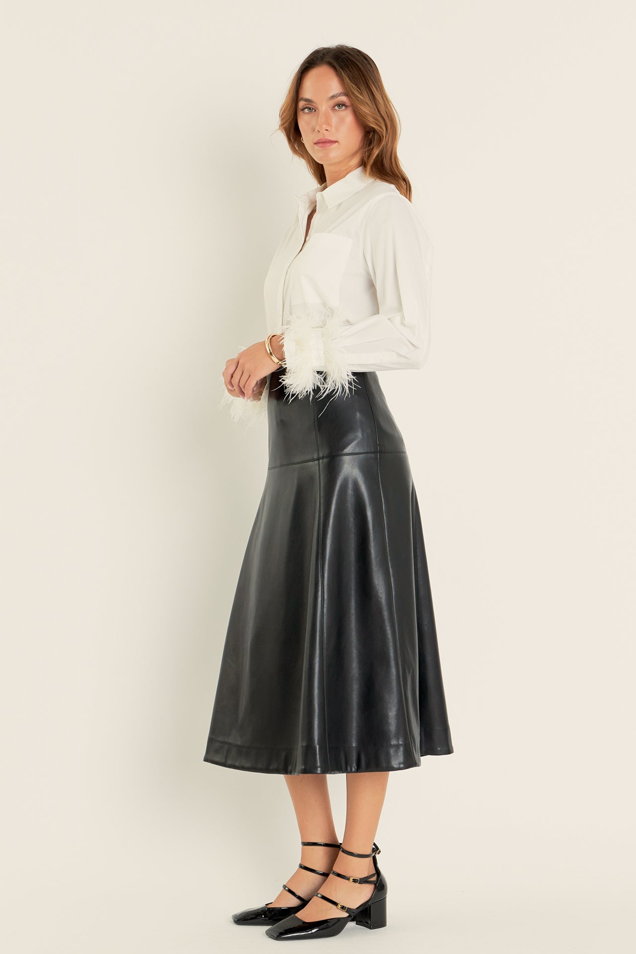 FEATHER POINTED SHIRT