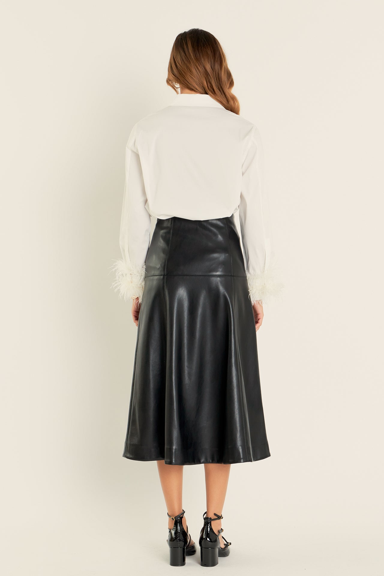 FEATHER POINTED SHIRT