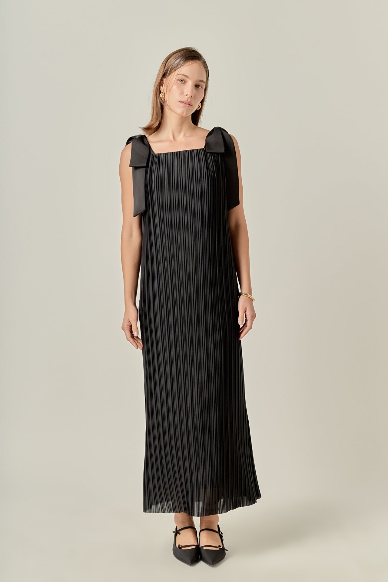ENGLISH FACTORY - Bow Detailed Pleated Maxi Dress - DRESSES available at Objectrare