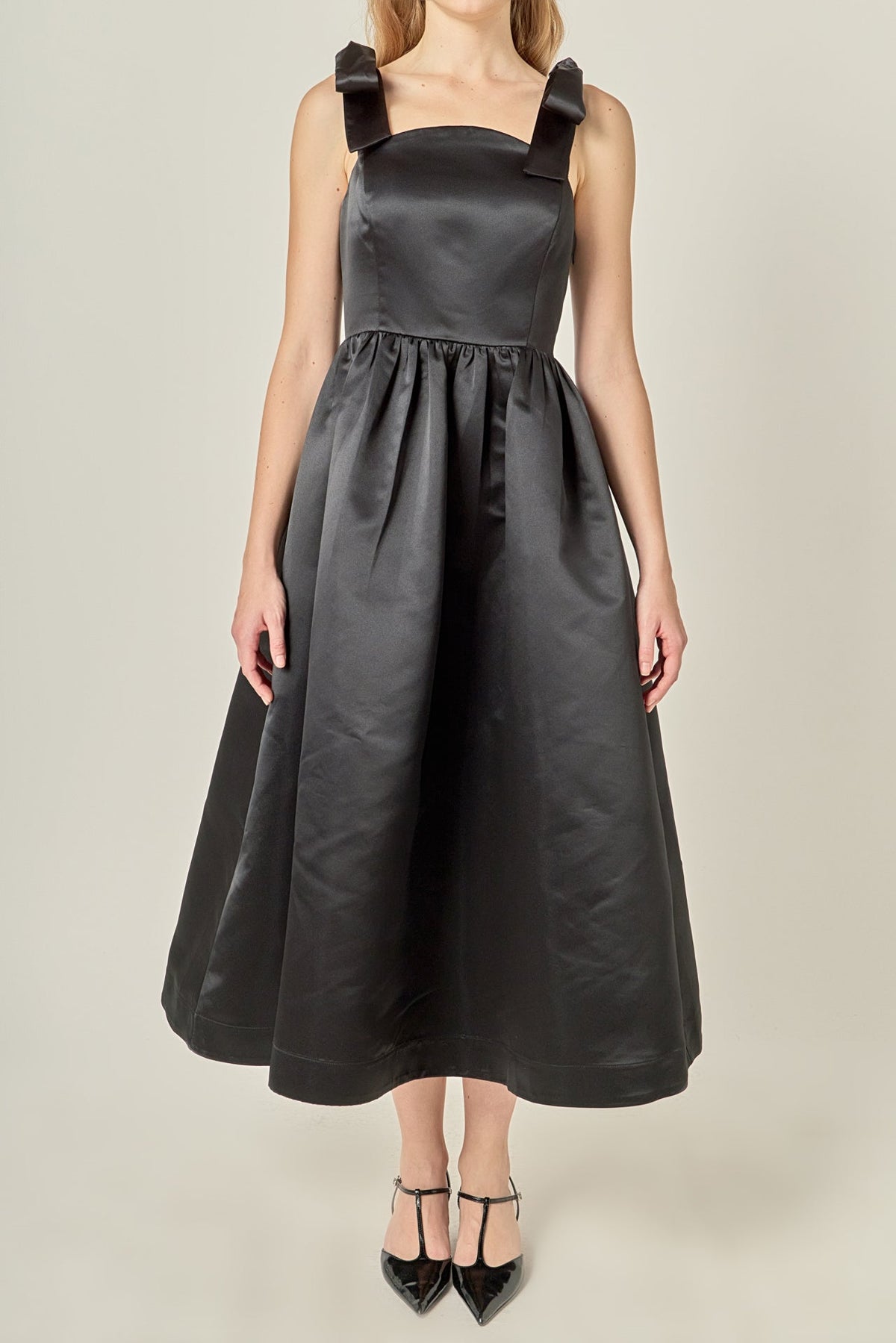 ENGLISH FACTORY - Bow Pointed Midi Dress - DRESSES available at Objectrare