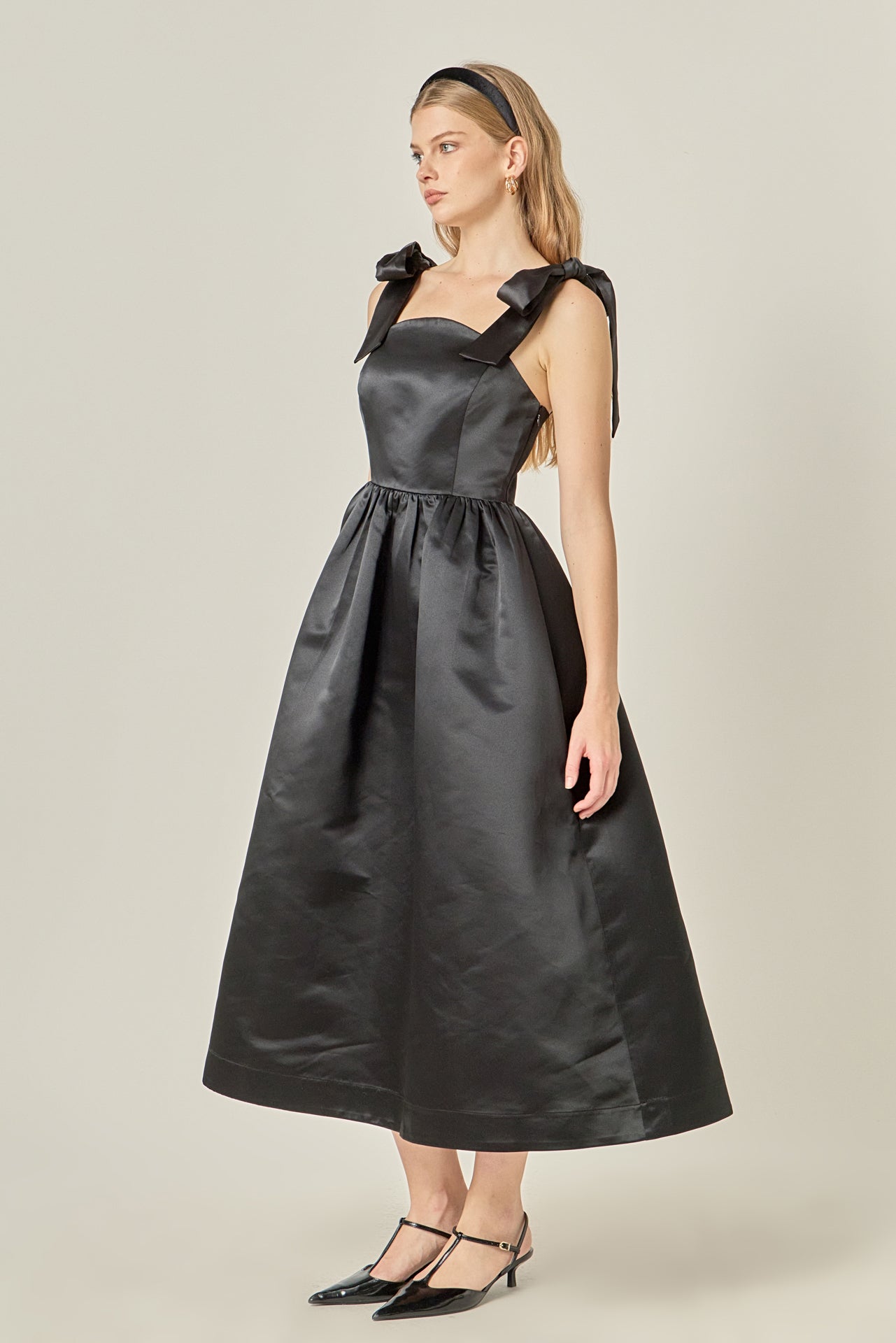 ENGLISH FACTORY - Bow Pointed Midi Dress - DRESSES available at Objectrare