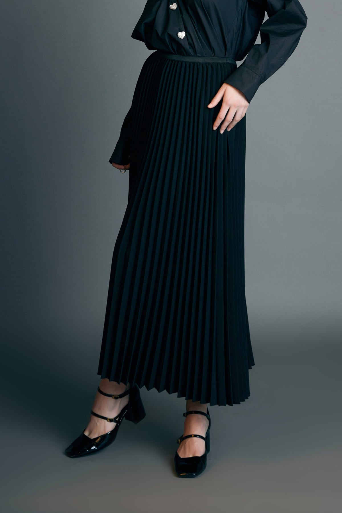 ENGLISH FACTORY - English Factory - Pleated Midi Skirt in Black - SKIRTS available at Objectrare