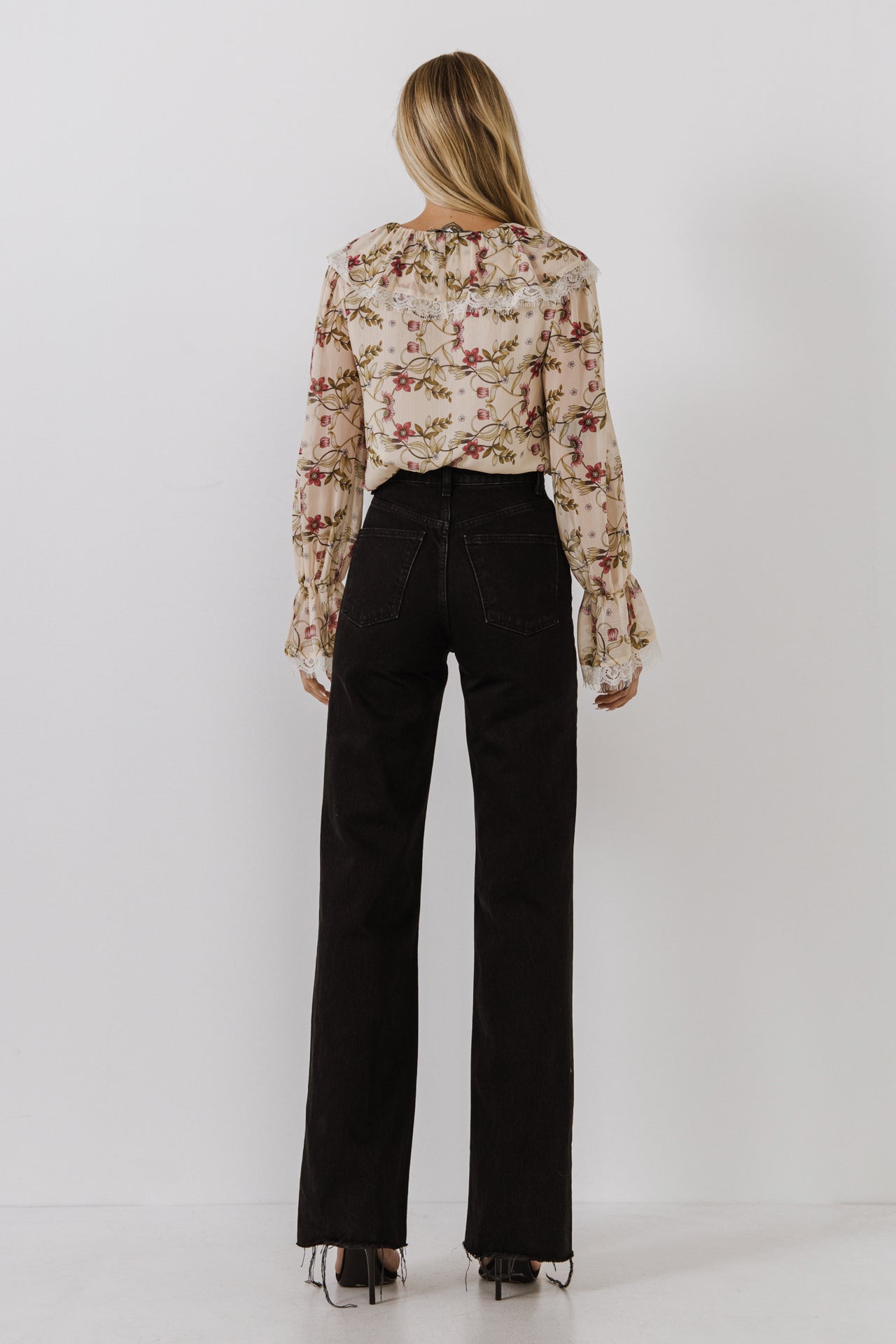 Heart Vine Lace Up Blouse