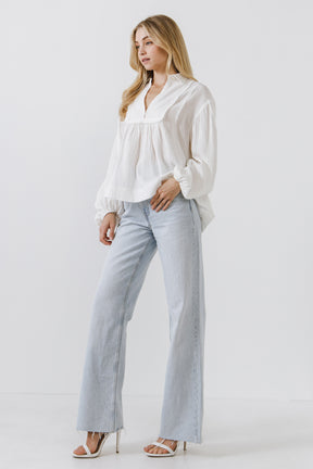 FREE THE ROSES - Easy Pullover - TOPS available at Objectrare