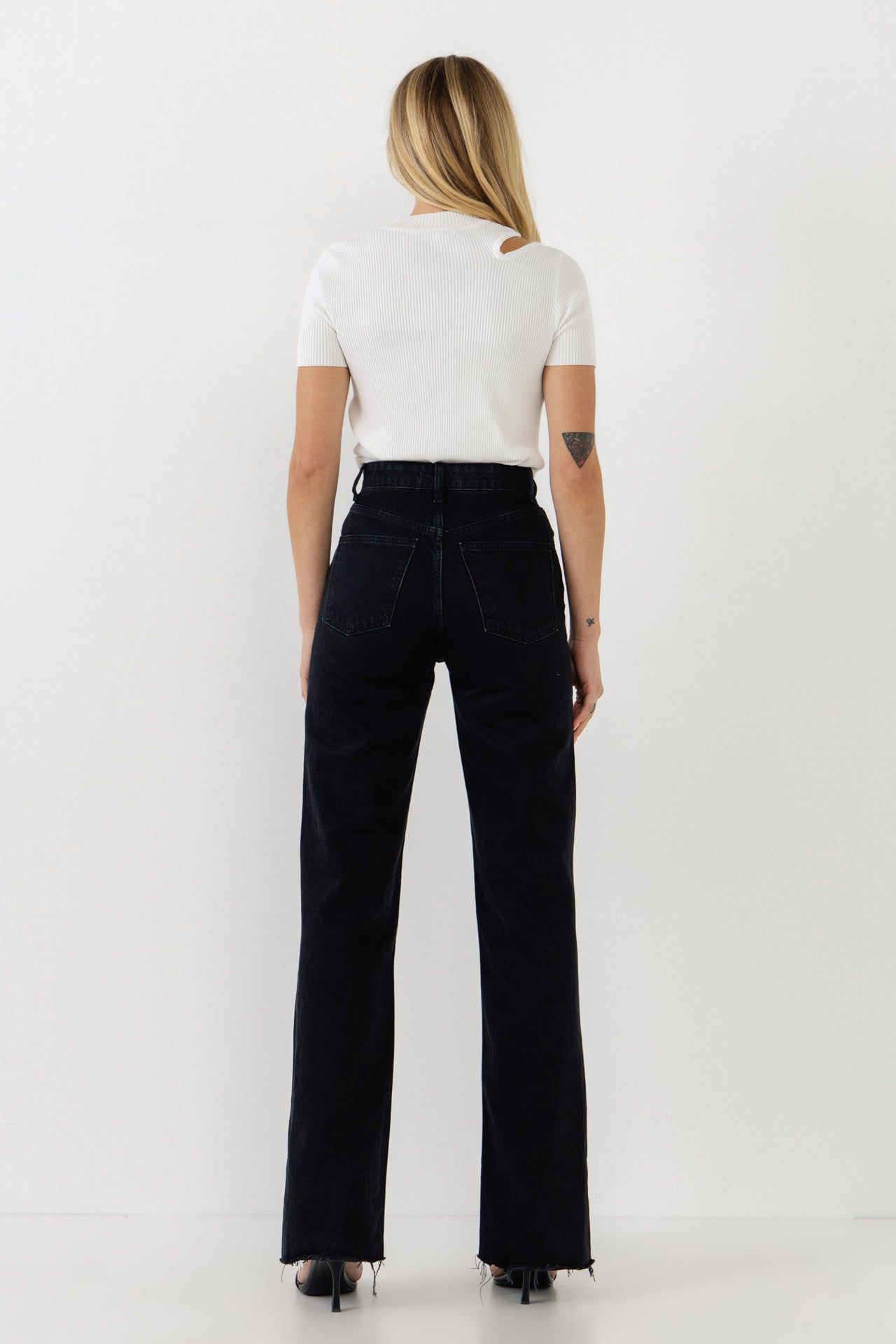 ENDLESS ROSE - Cut Out Knit Top - SWEATERS & KNITS available at Objectrare