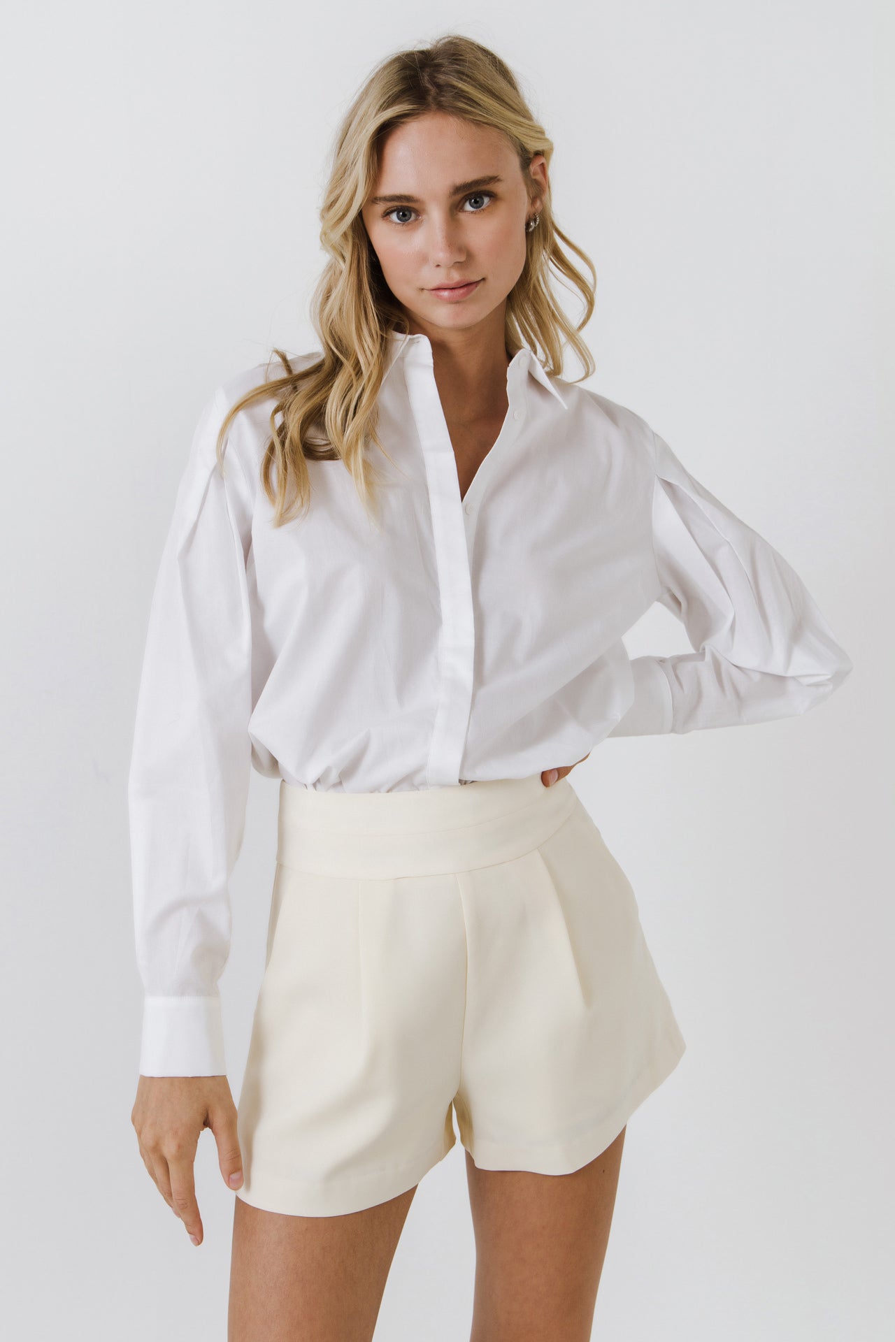 ENDLESS ROSE - Waist Band Detail Shorts - SHORTS available at Objectrare