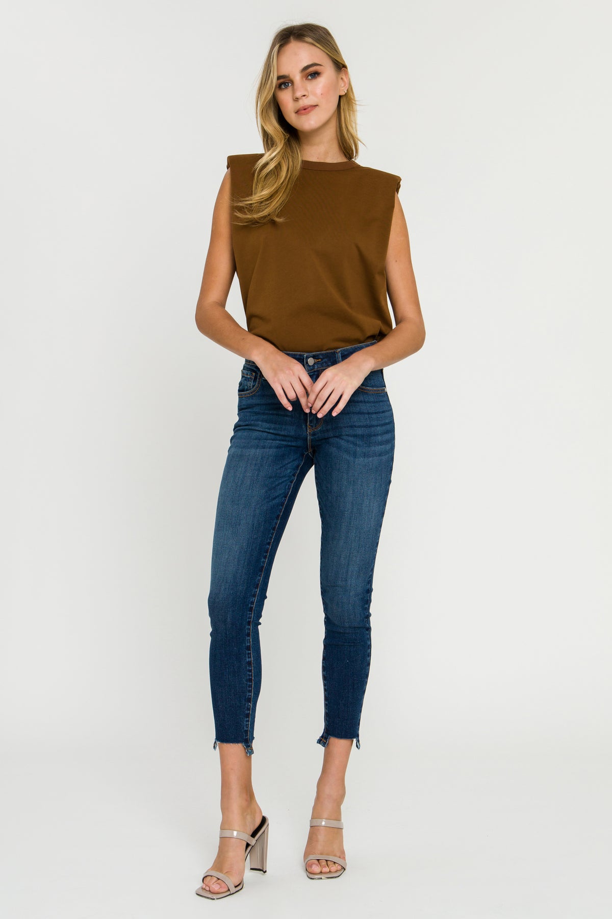 AFTER MARKET - After Market - Mid Rise Ankle Skinny Jeans - JEANS available at Objectrare